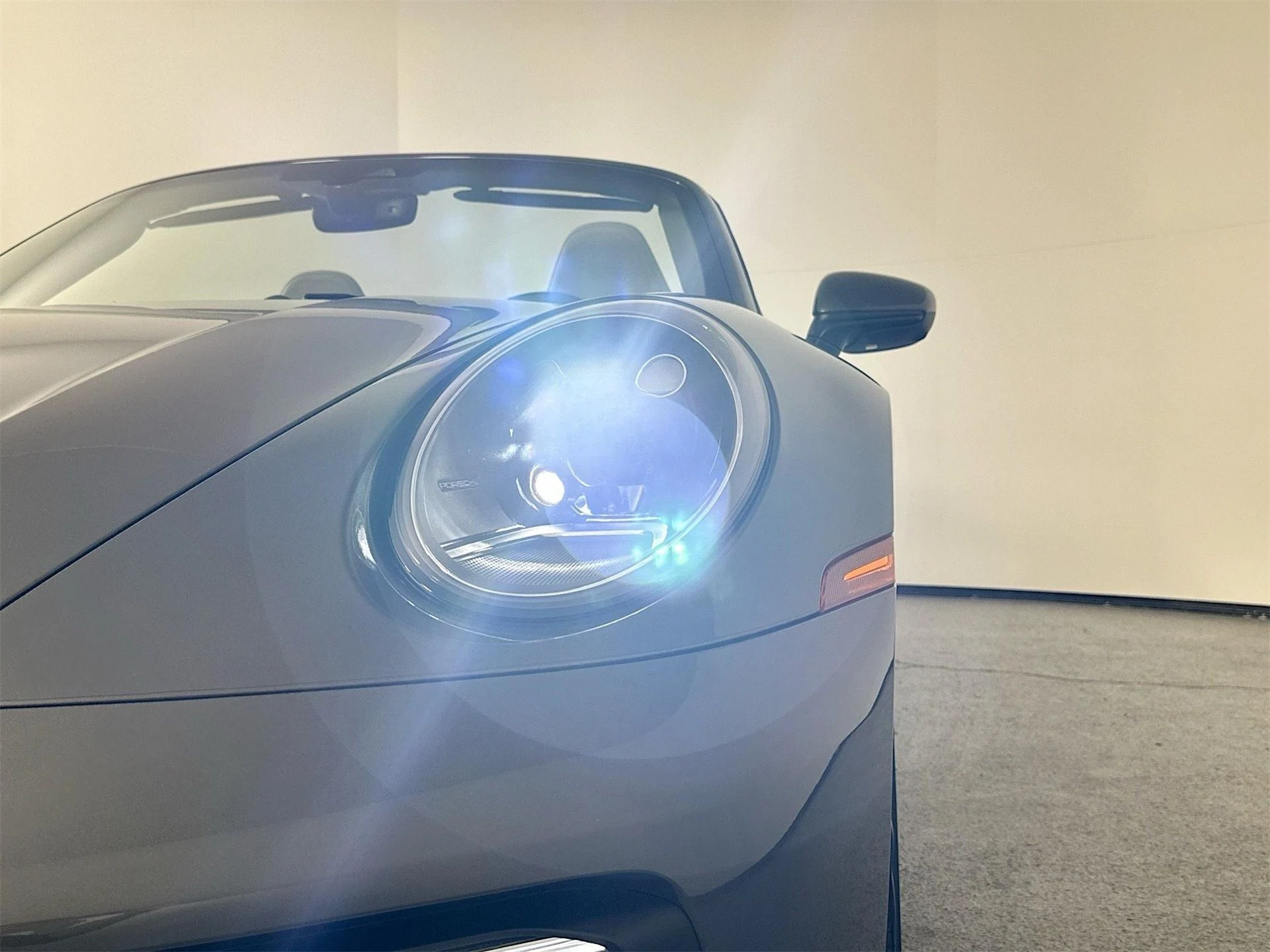 mph014_918246199_ed9aac263a724136b49ac9a84b3691e8_23703036aa