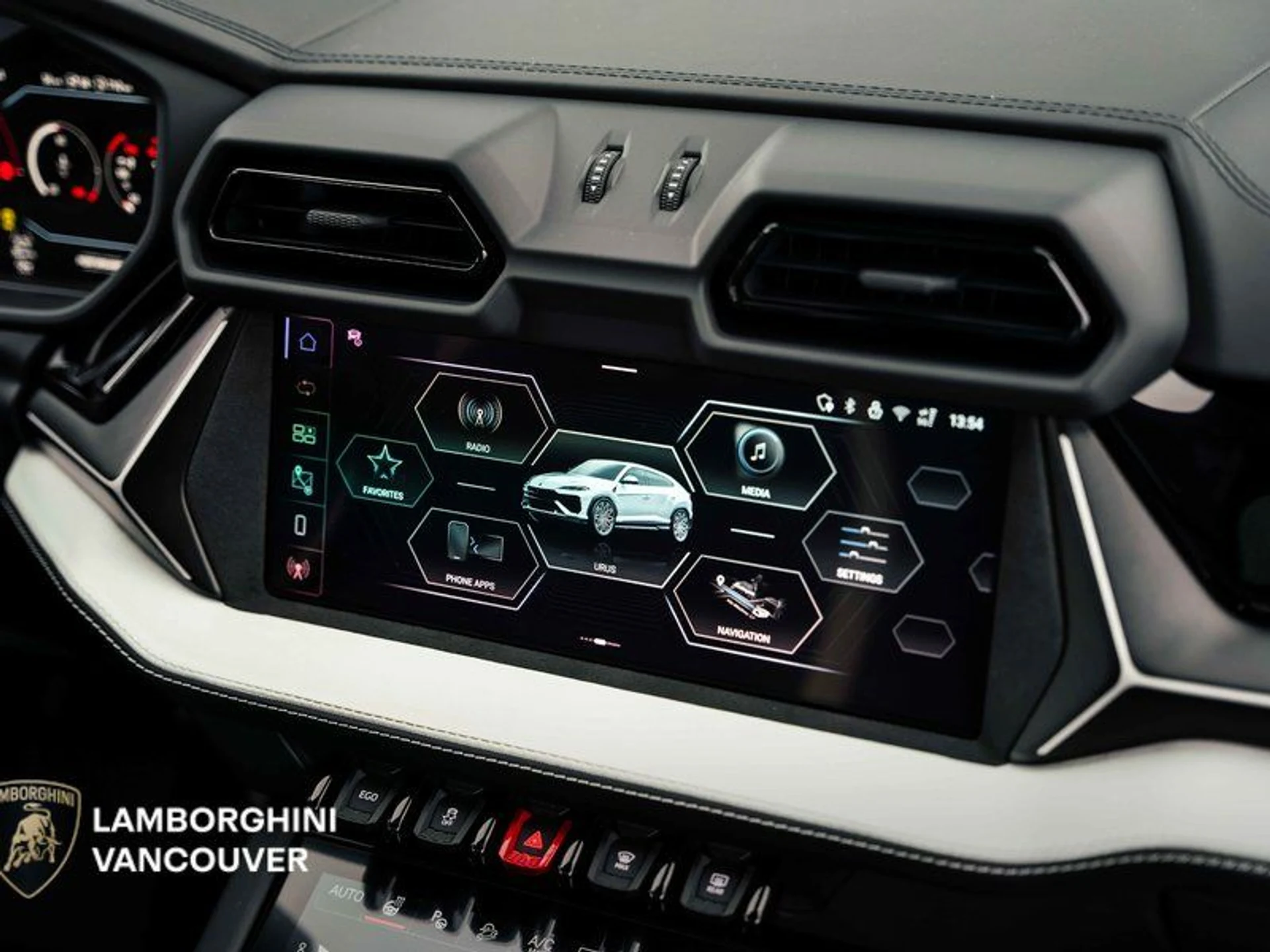 mph014_919933618_38887416_07310_2026_lamborghini_urus_015_d02f2da2ee