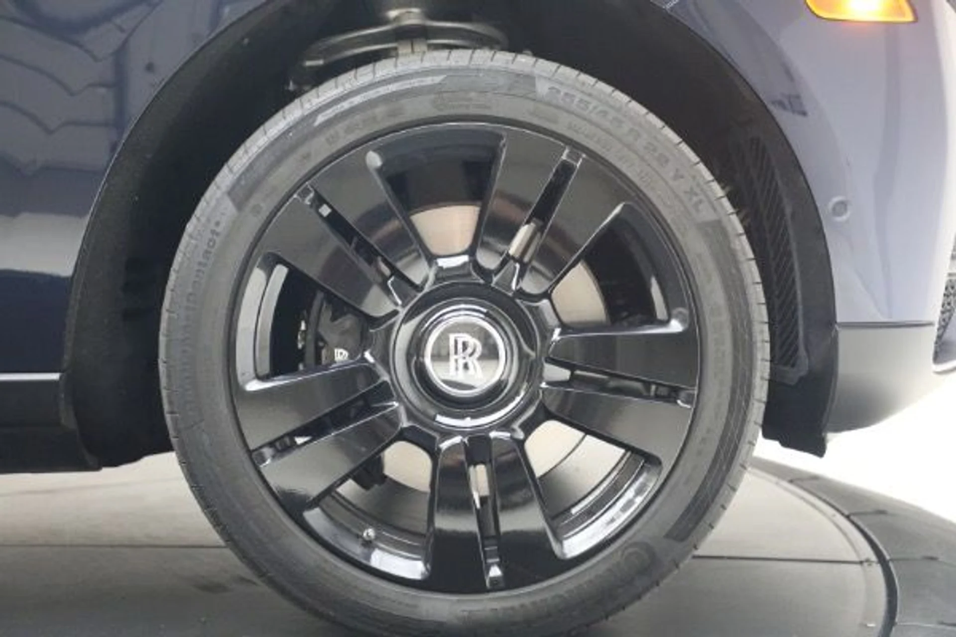 mph014_920246222_Used_2024_Rolls_Royce_Cullinan_707d67271b