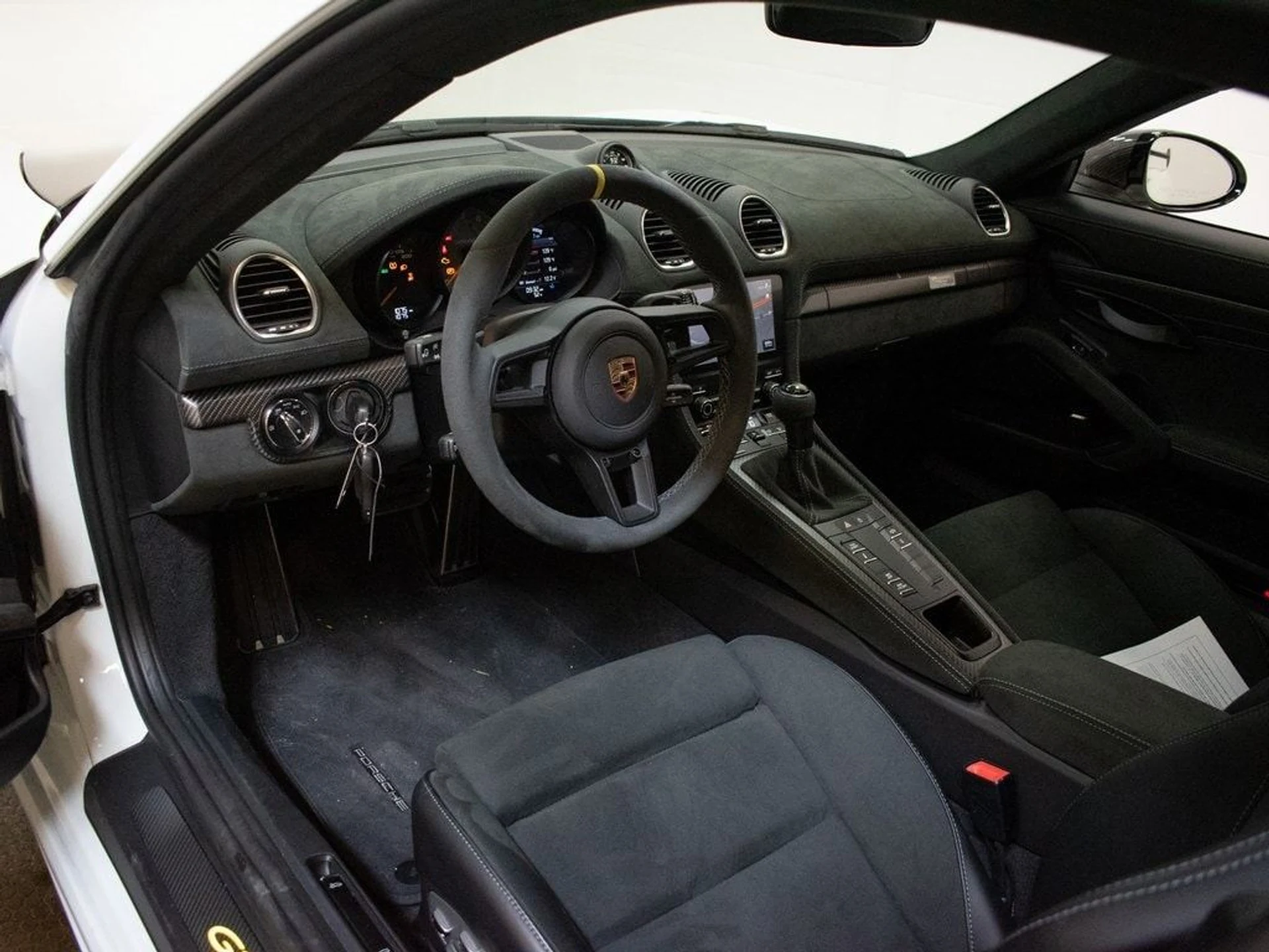 mph014_923380350_cd05a2e41a1e1bf2922683df6c1a6917x_55d970f946