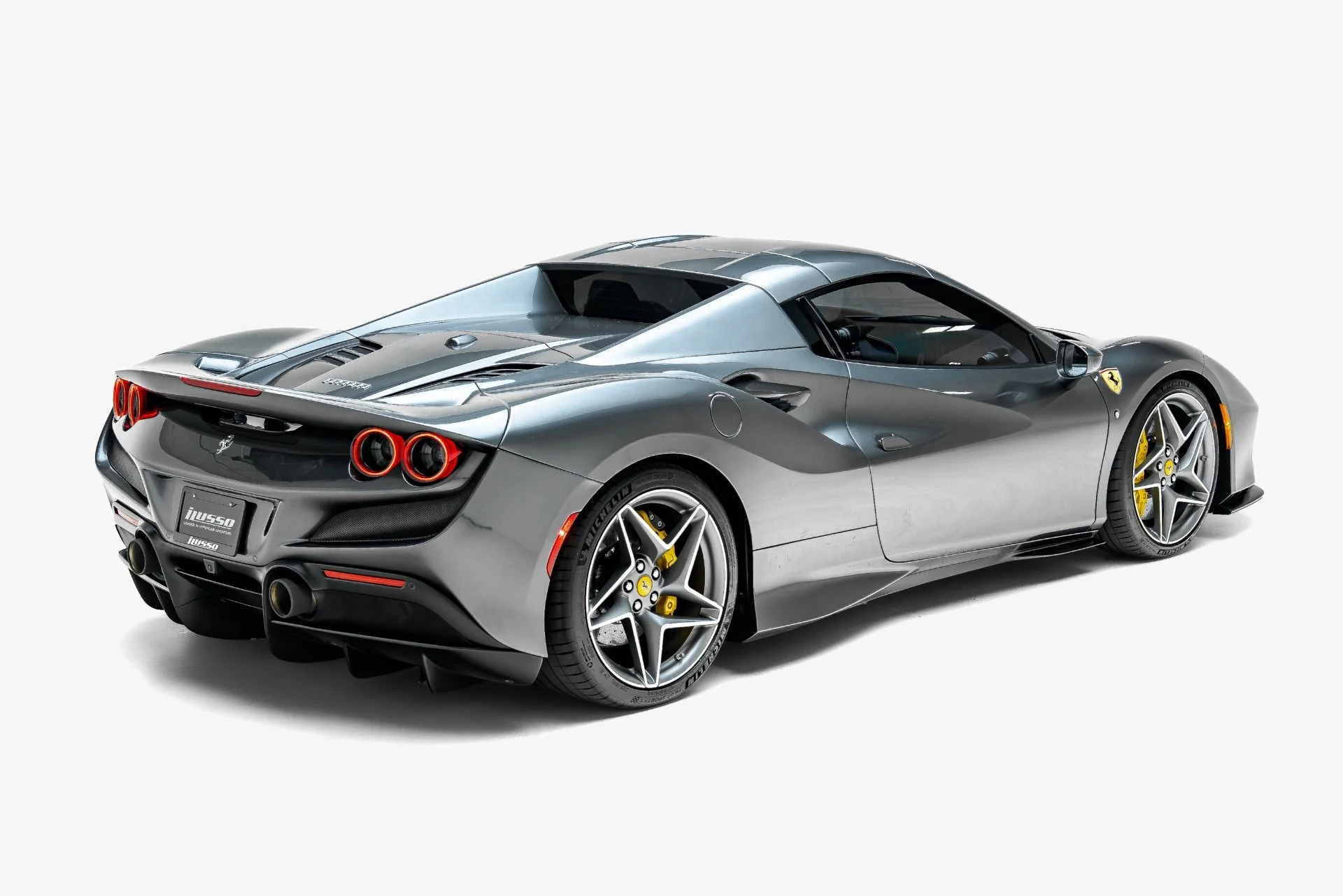 mph014_925423797_Used_2022_Ferrari_F8_Spider_1788910588_fea296ec41