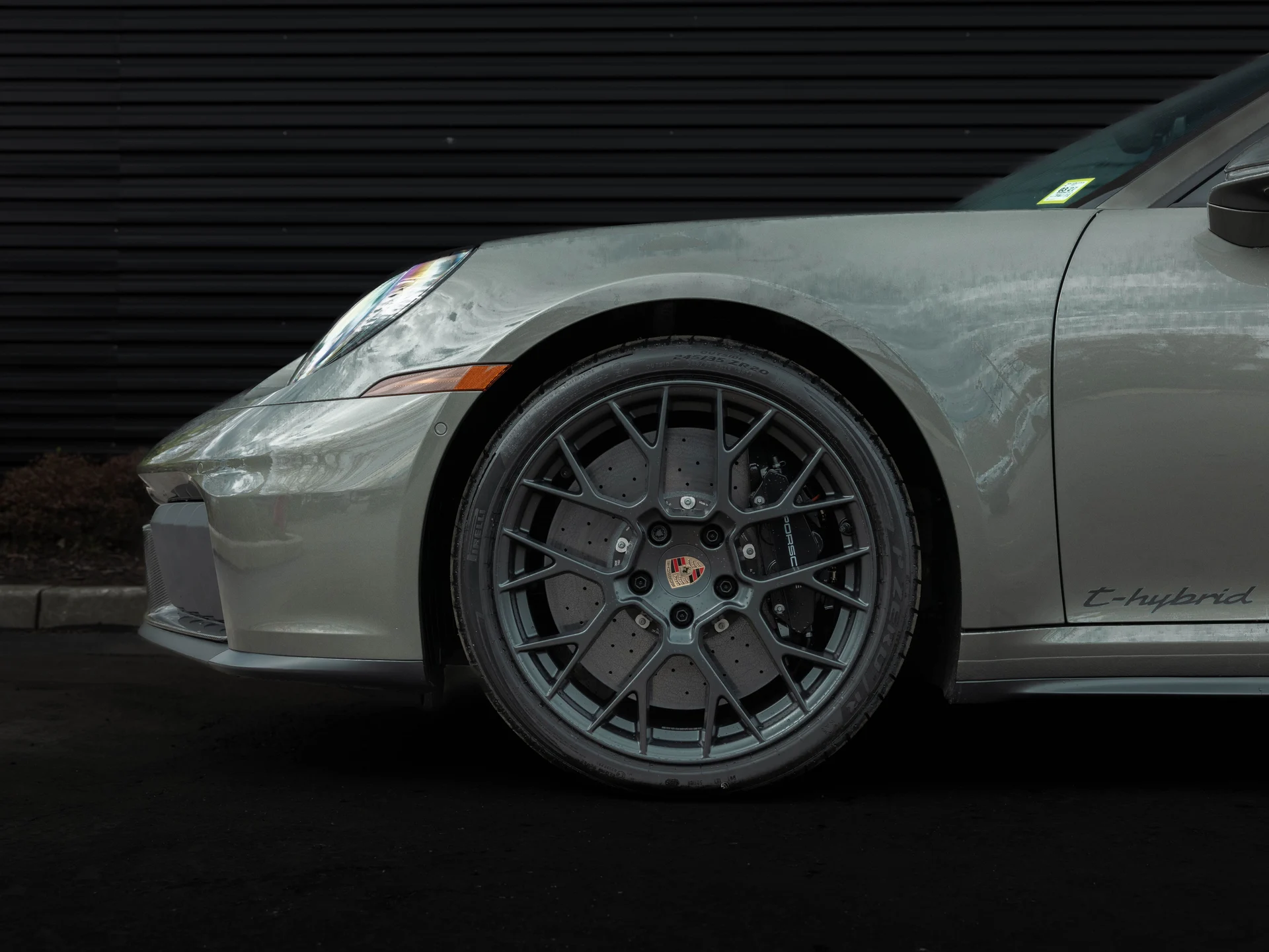 mph014_928703725_d484368a189e2da224b040b8f633ae70_0d750eddf1