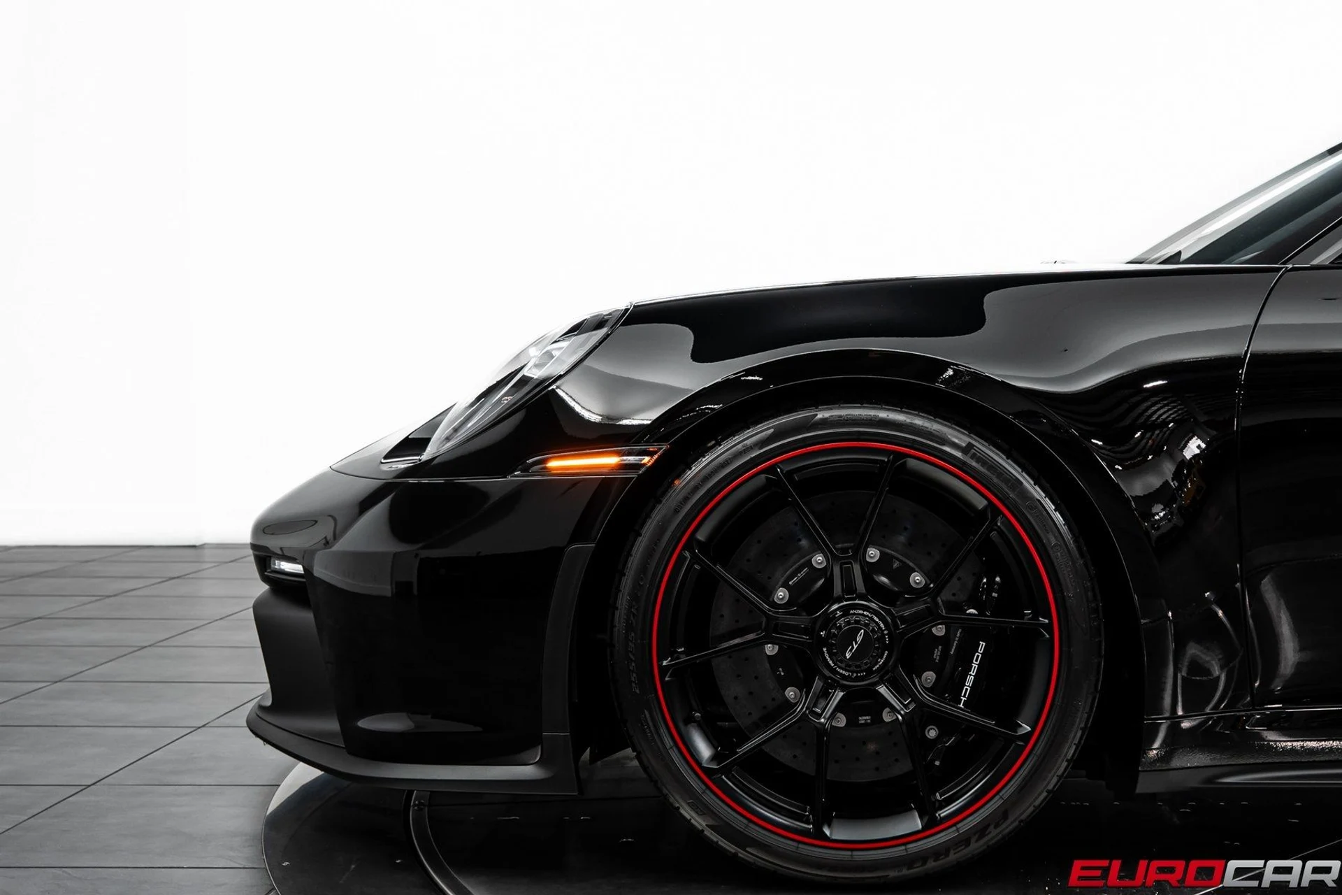 mph014_929973019_image_15_fe4a8f8102