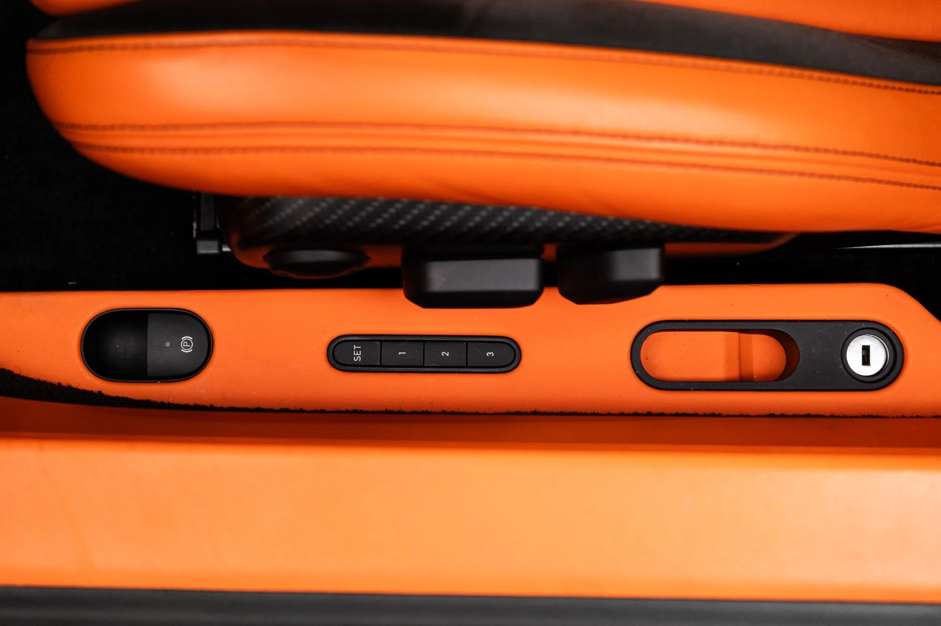 mph014_931214036_13316_p15_l_e2c4cd5f4d