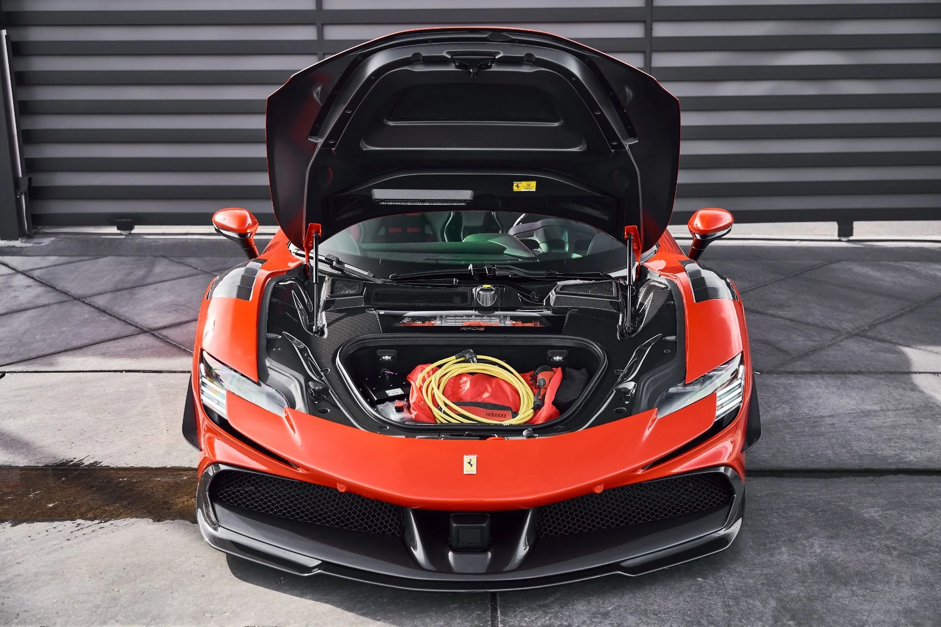mph014_938841758_Used_2022_Ferrari_SF_90_Spider_Base_1770767903_0651778285
