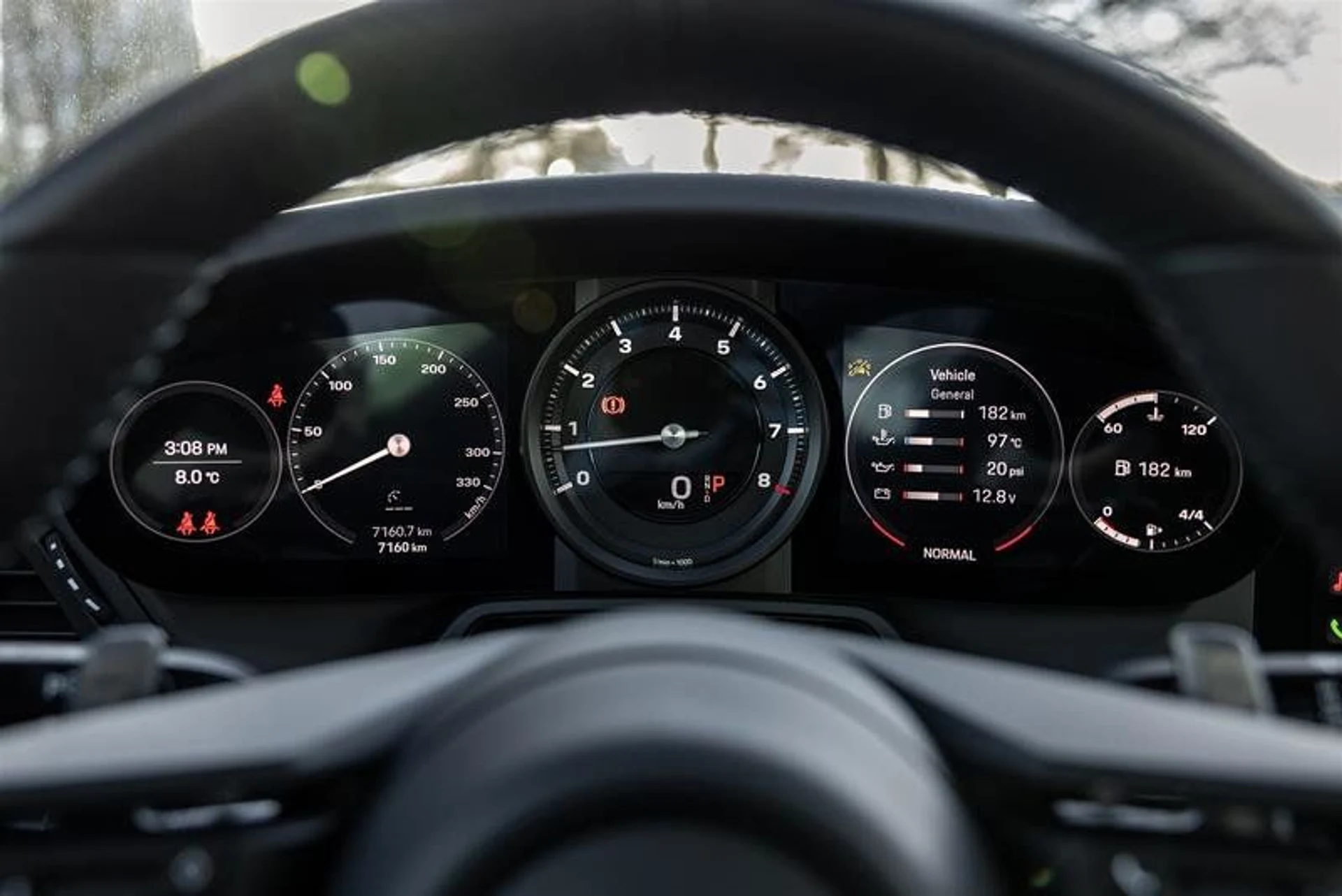 mph014_94256492_37825925_08500_11780058_1598067084_325a35e175