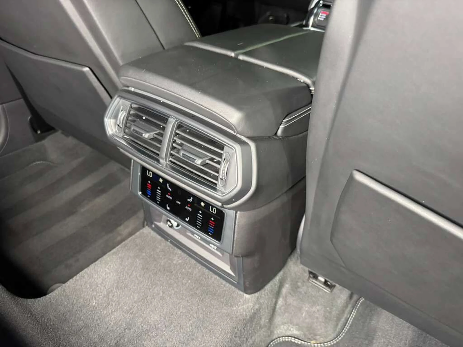 mph014_943496788_5614a7dc8fc9473c27a5835644fd9cac_9494483a8b