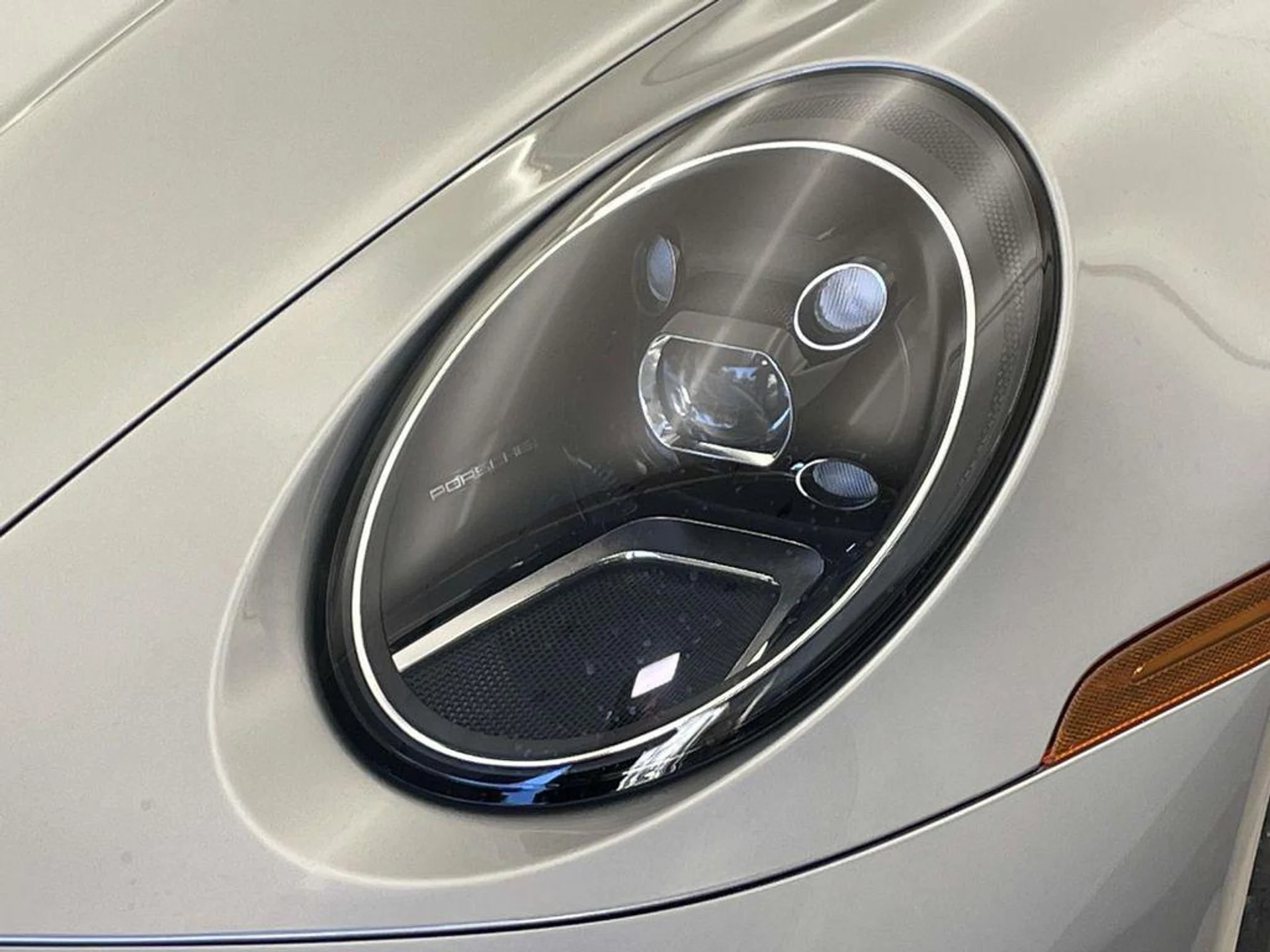 mph014_944377601_g74_XC_1_P_Bd_Vz_Yj_D_Vov_Lfv_K0vfa_I_0be72cc3e4