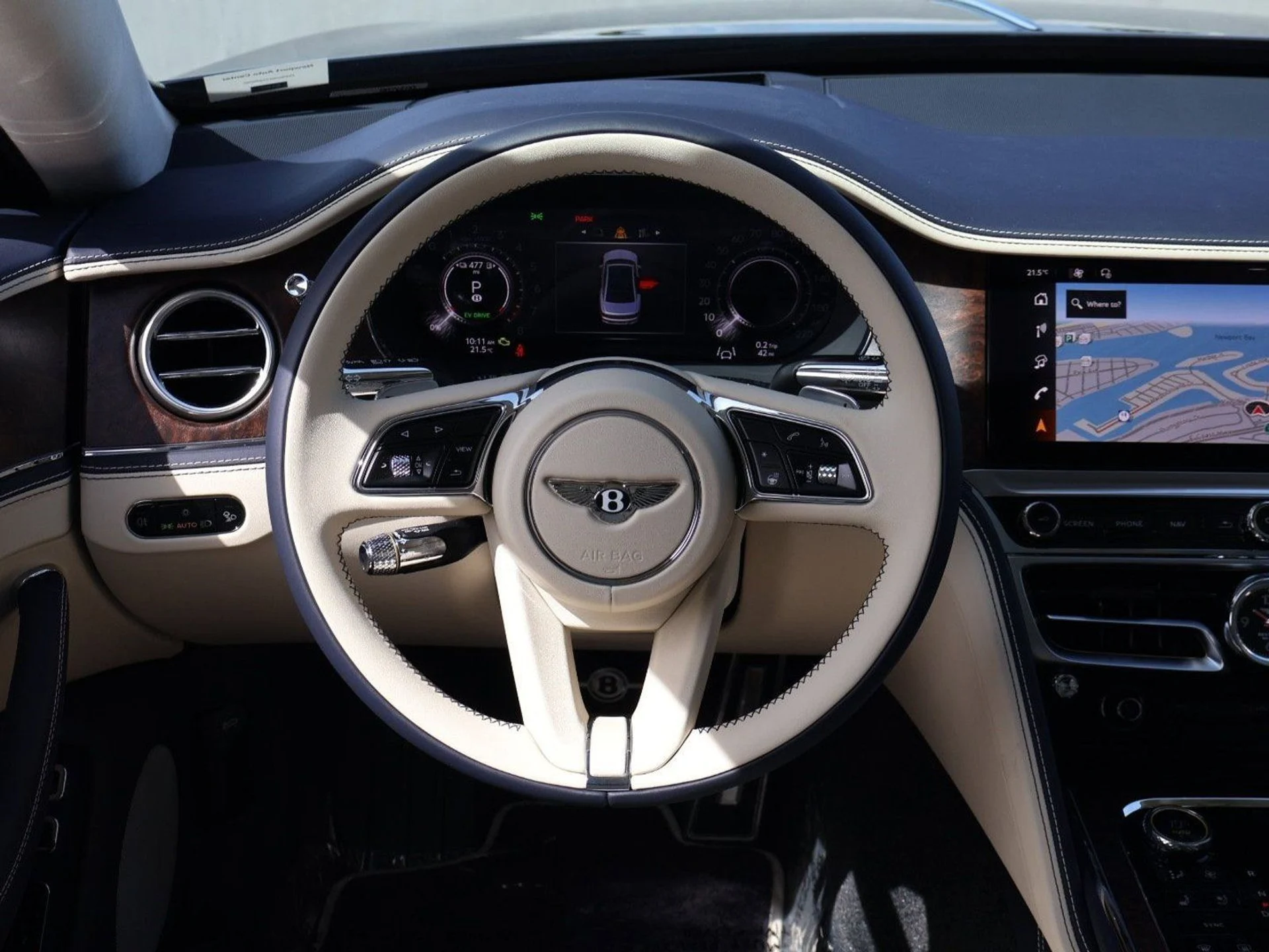 mph014_948408541_c1bc869d99dedc5f54b4c43d43685fc0x_2340e1e751