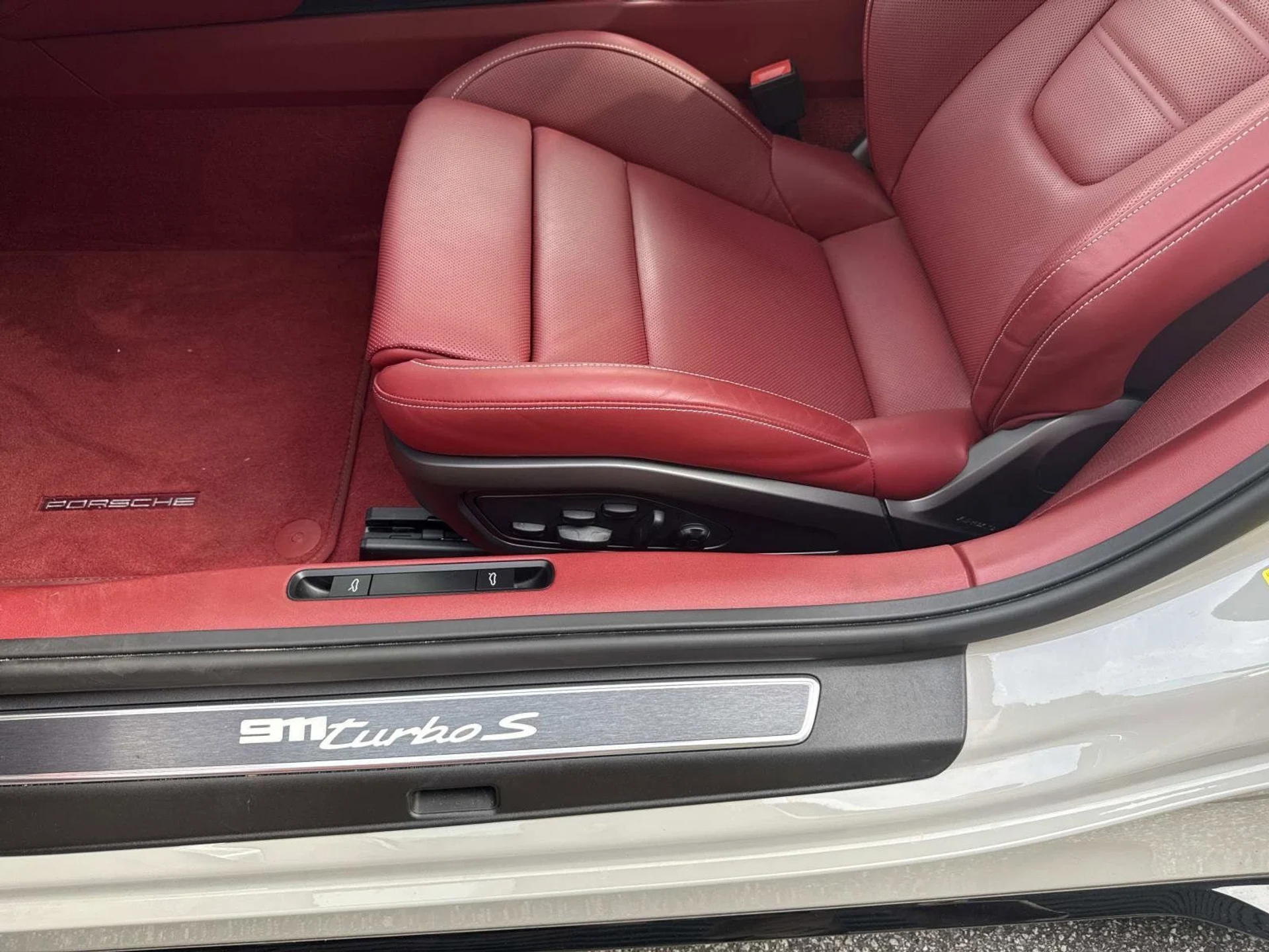 mph014_948630119_f76aa339b85be9427fa0ee024de919a1x_1582848bab