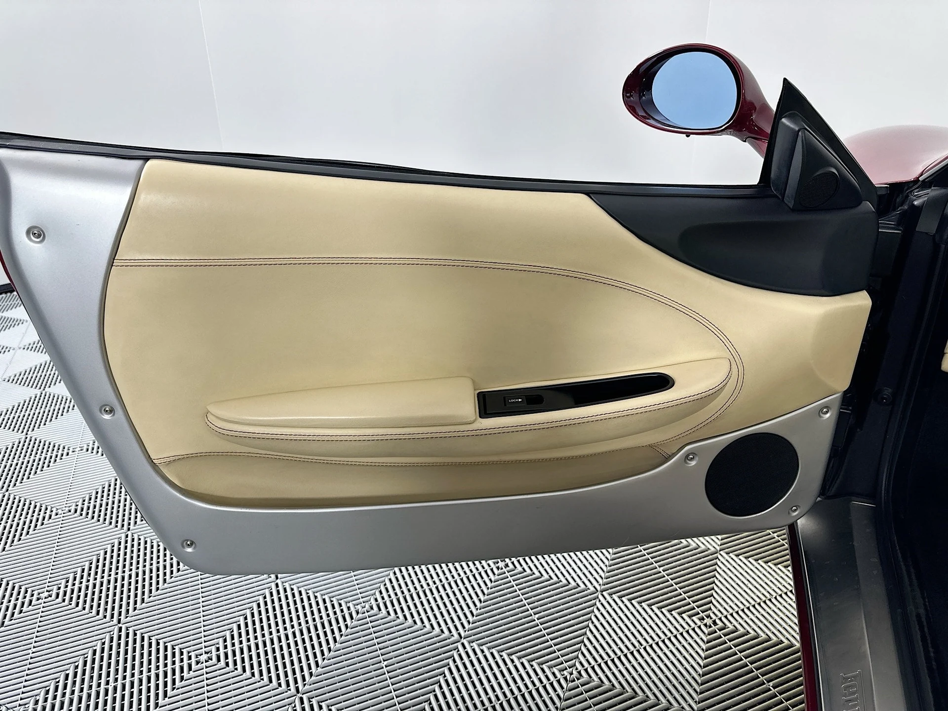 mph014_949119897_15_cfcee6f77a