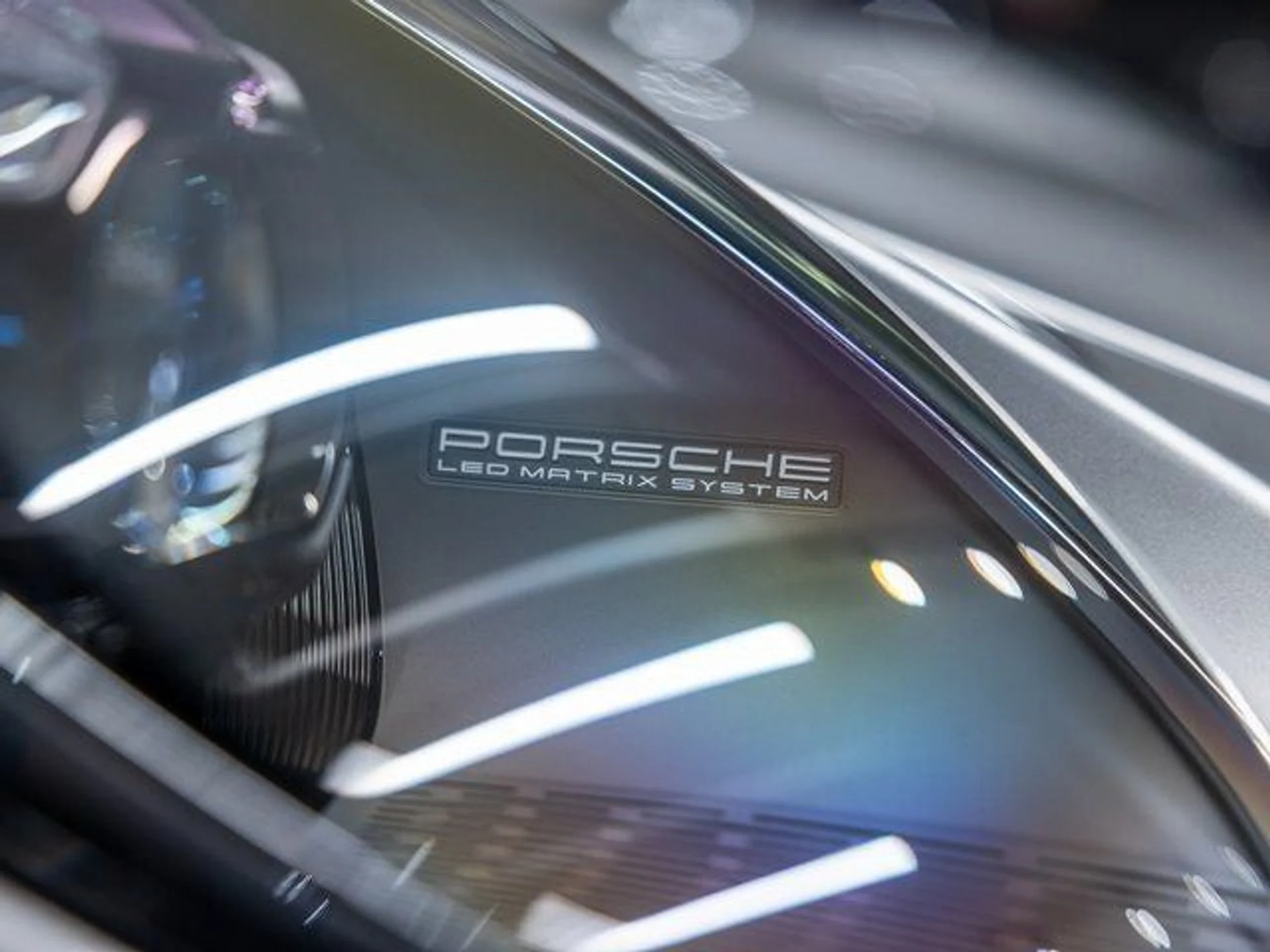 mph014_952141208_15_b60de2e259