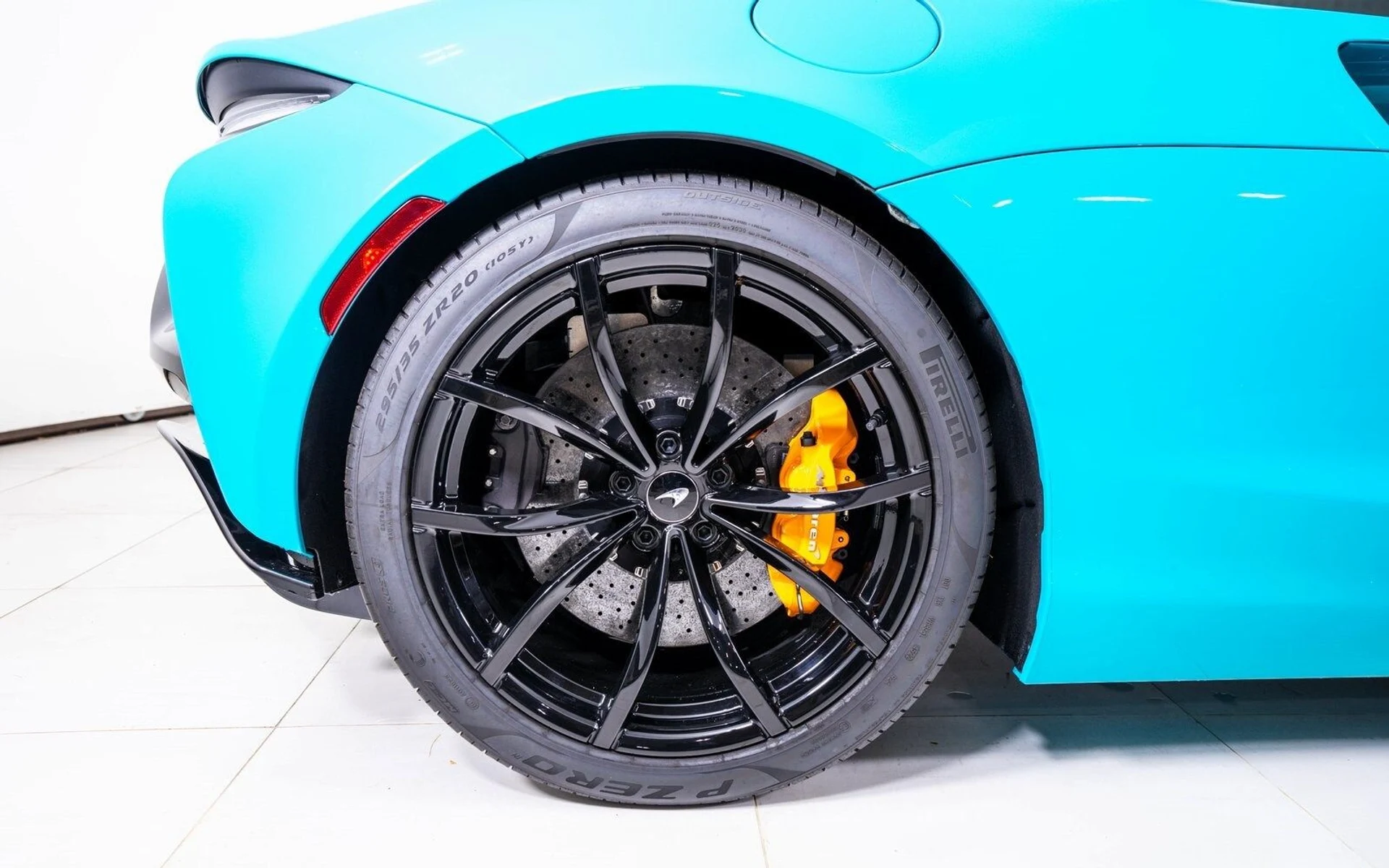 mph014_955584593_c77862be90b77c55893e0ef8b2cb237cx_f6bcd31159