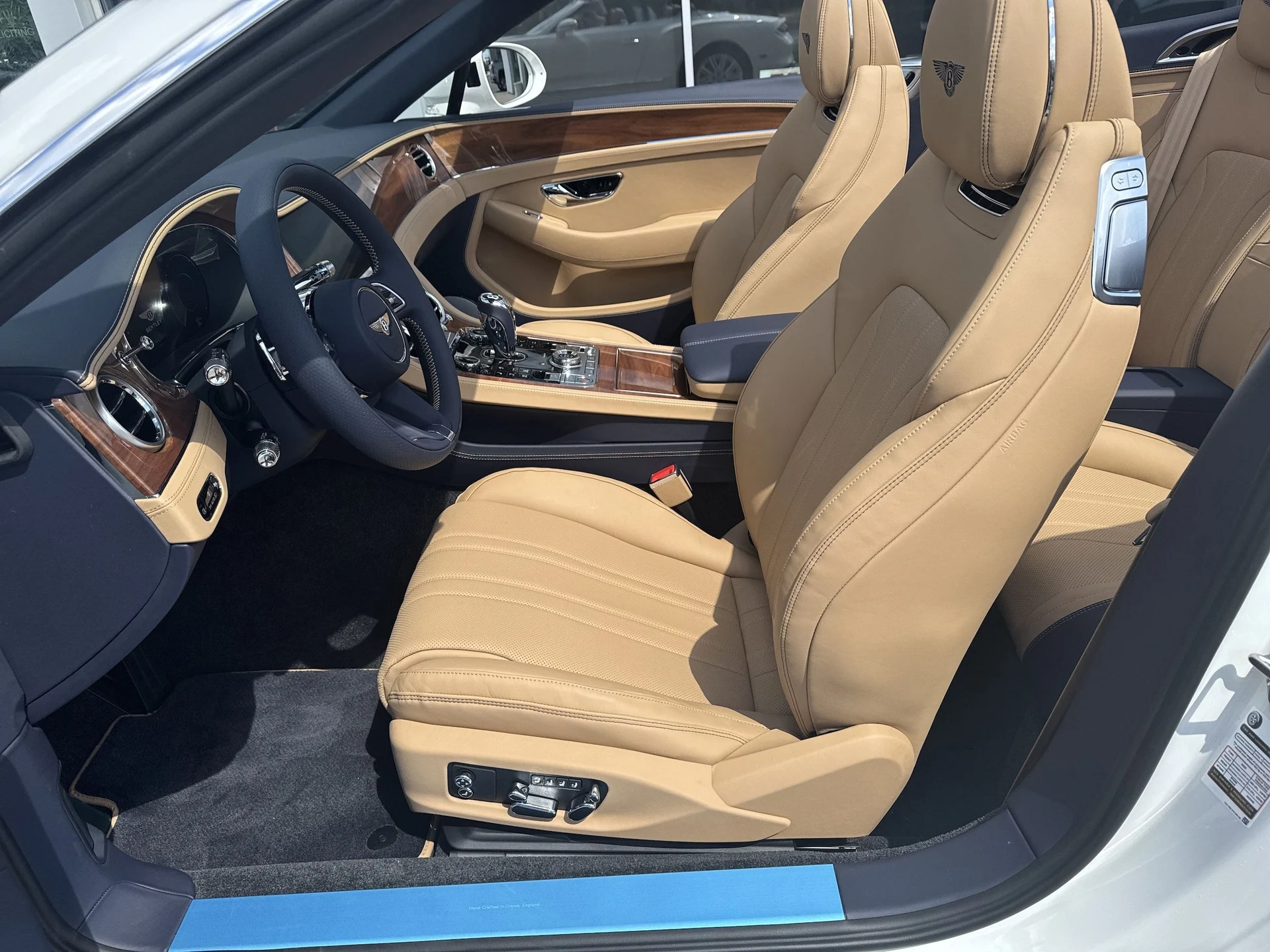 mph014_956889326_7b8a33272710fb3f8947c9d67d3335ebx_6657fd0472