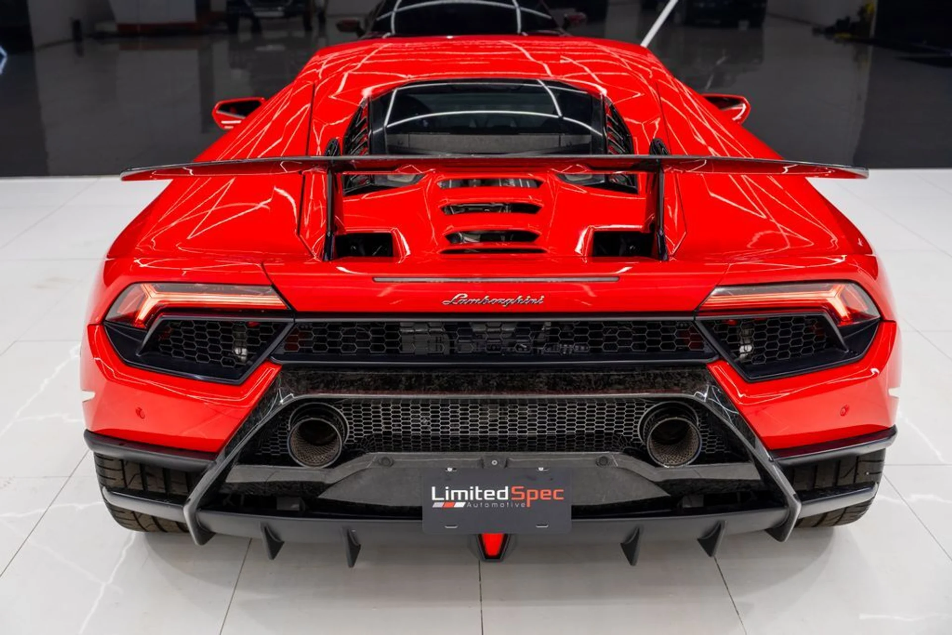 mph014_96170616_e3a778f35d9c645ea729818649e7d013_8cdef583a5