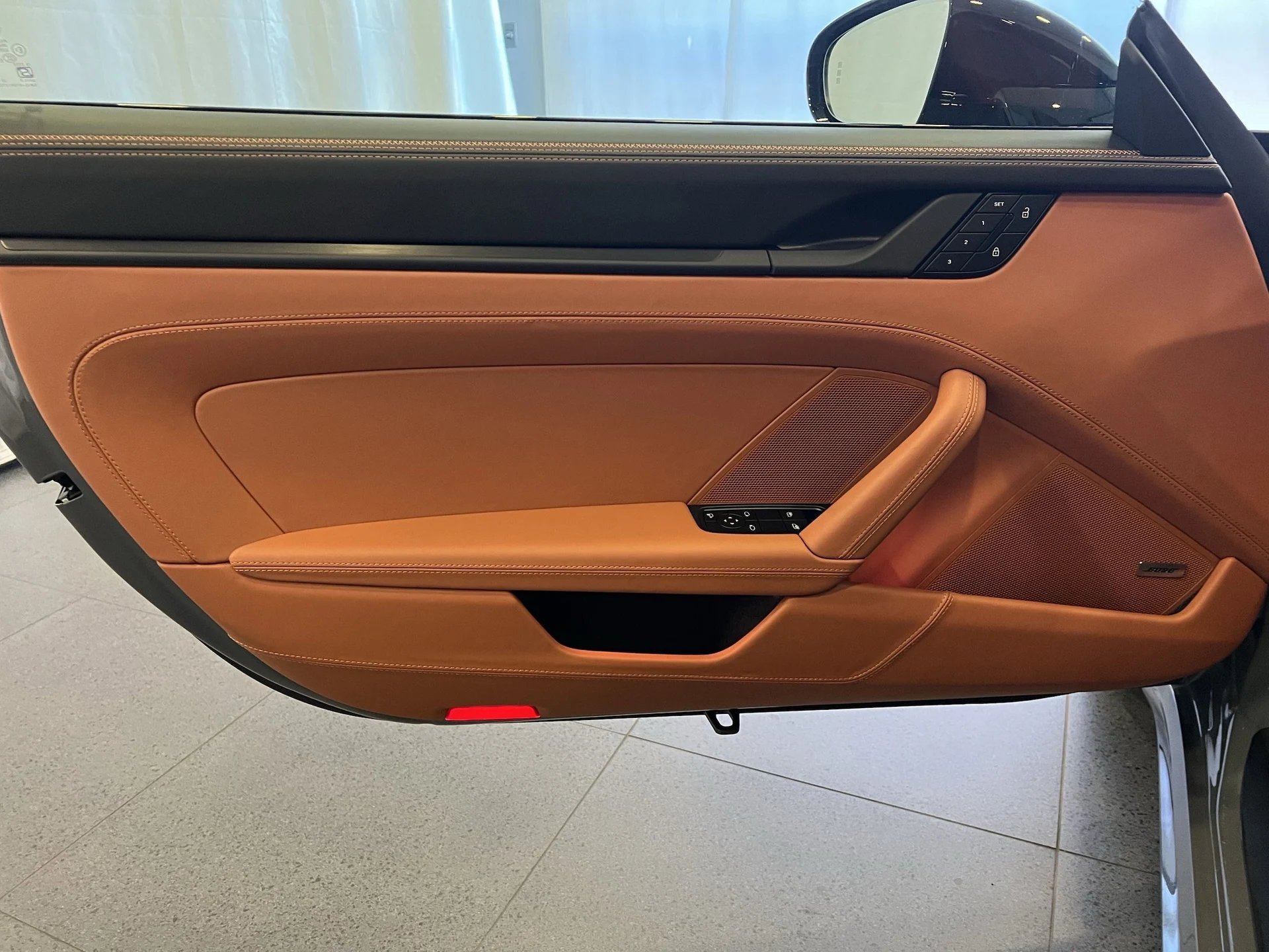 mph014_96626477_f62b06074912add1353b7eb9ff44dbf4x_3bb52f03c1