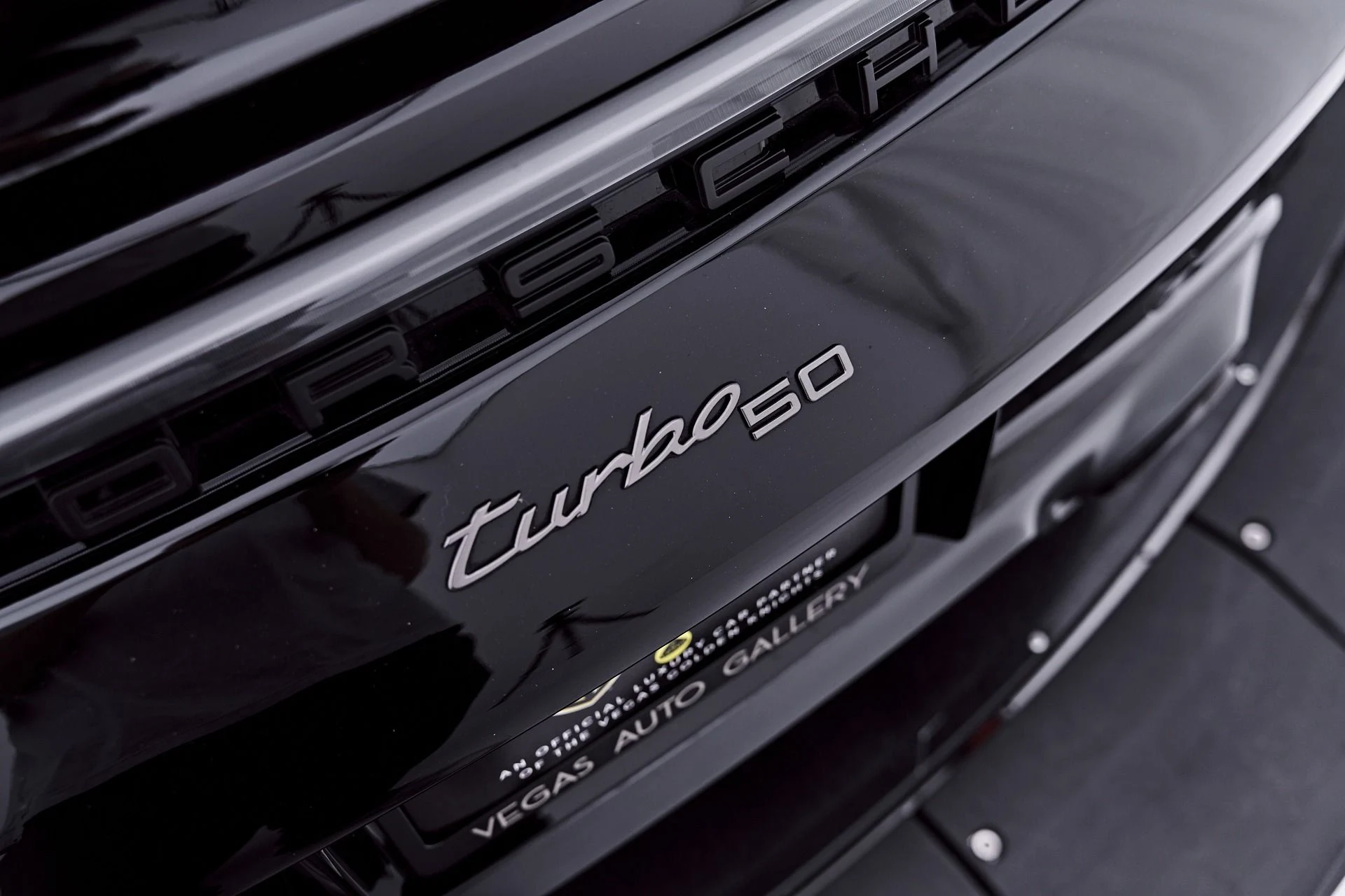 mph014_968511138_Used_2025_Porsche_911_Turbo_1782870219_3512be9df4