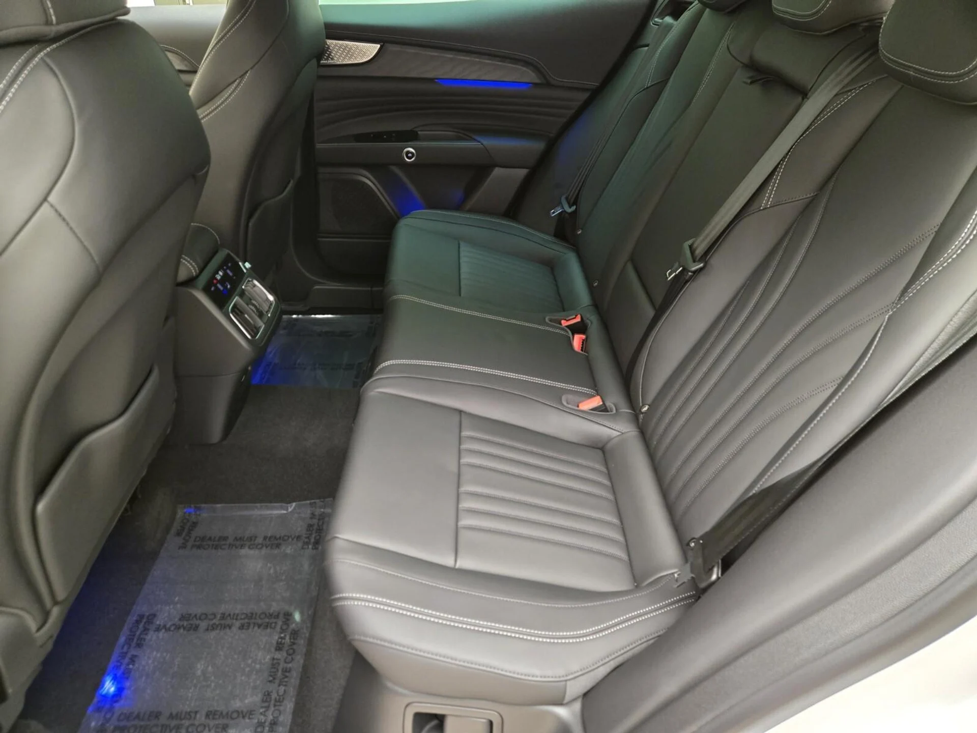 mph014_972050270_New_2025_Maserati_Grecale_Modena_1767421145_1b465c1a71