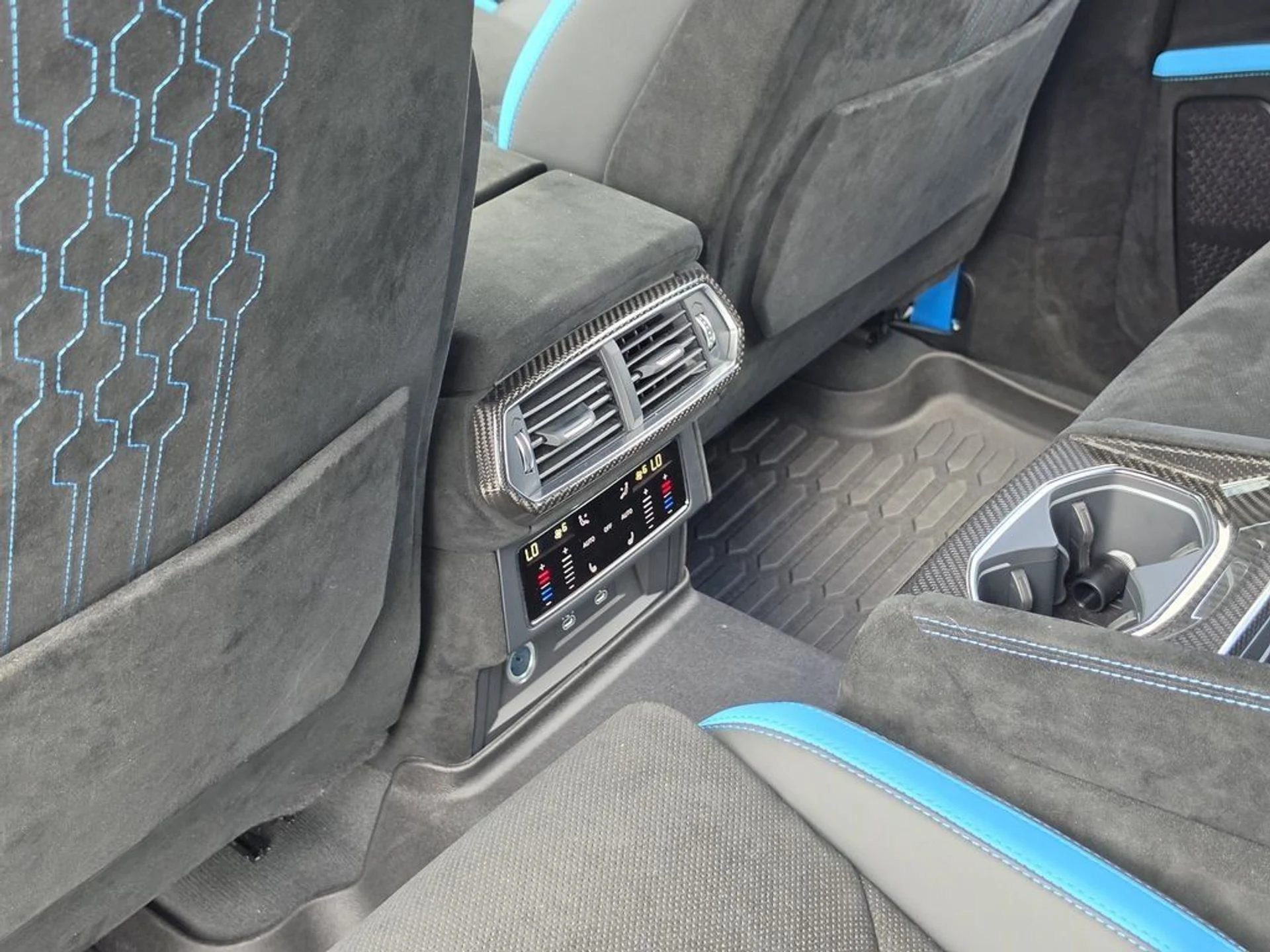 mph014_973735560_38793a996cd606ce58d9c4c020bbc8c0_0618bf2c9a