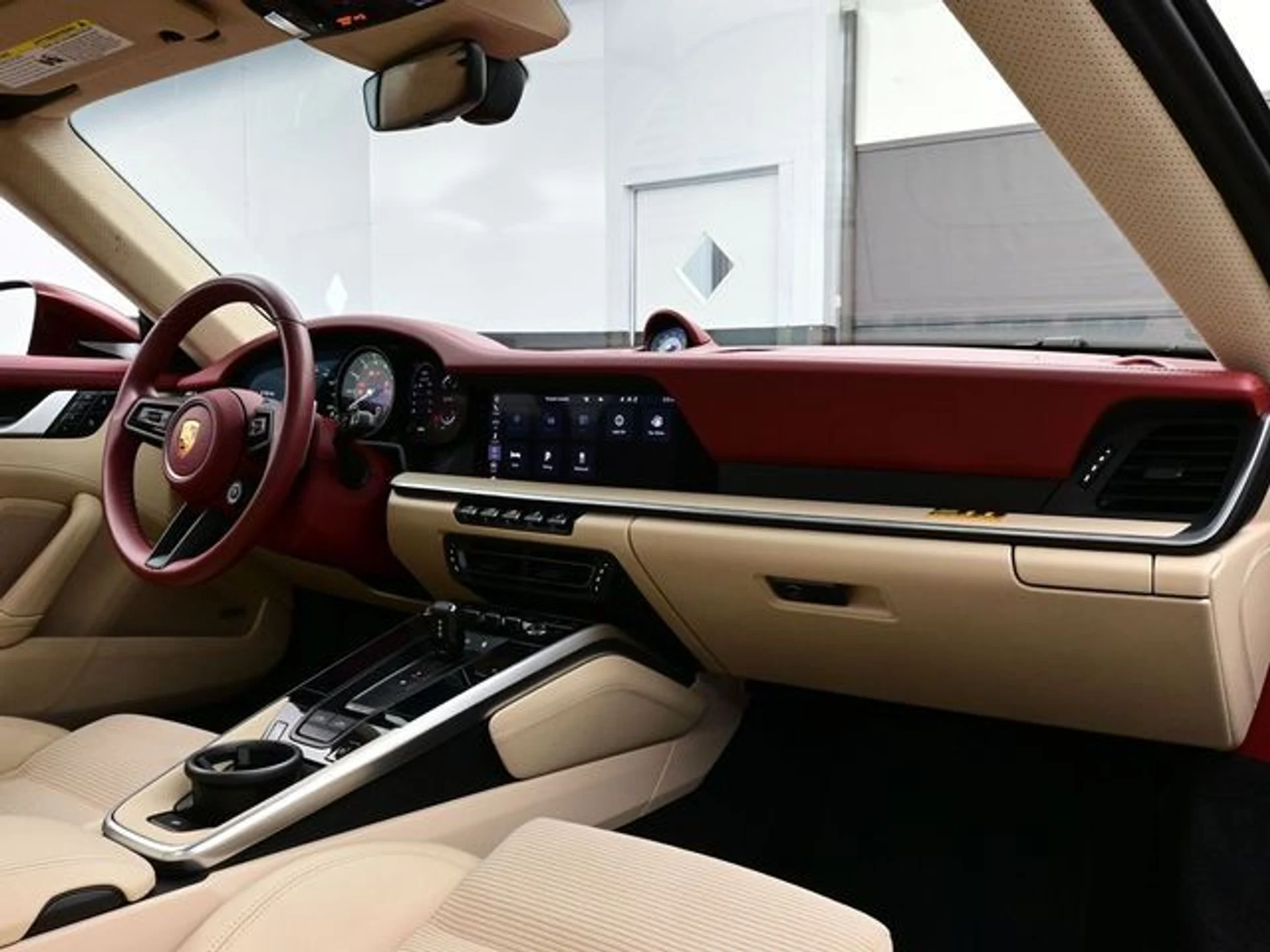 mph014_978517497_3d2ee494dc8a86e1283c8c414ef06356x_bb9aa56c88