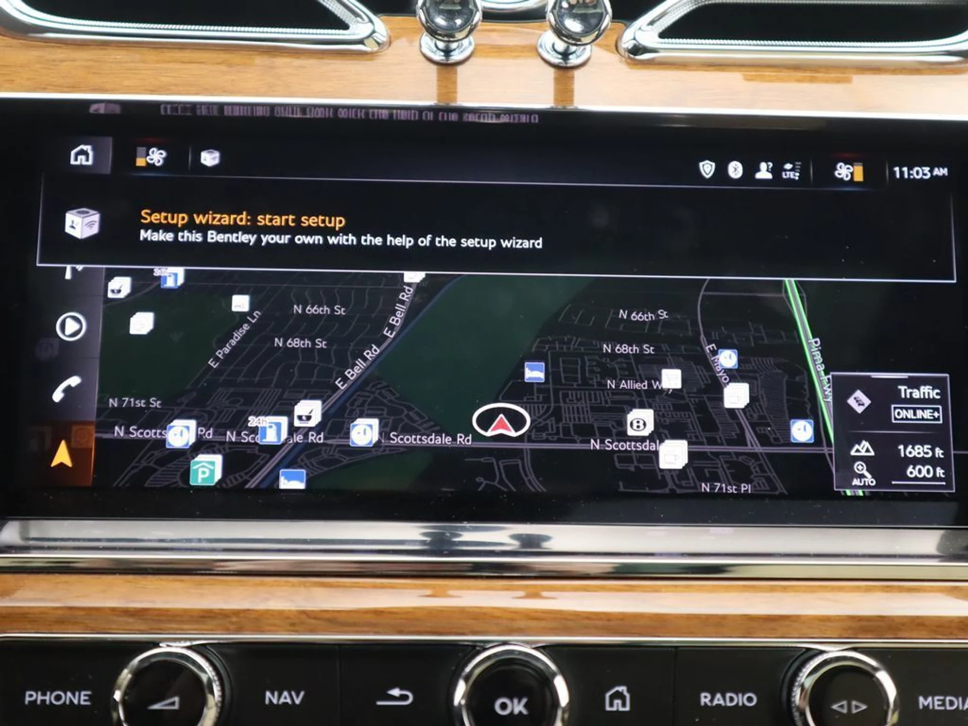 mph014_981095787_used_2023_bentley_bentayga_v8awd_8119_22972993_15_1024_d011a63000