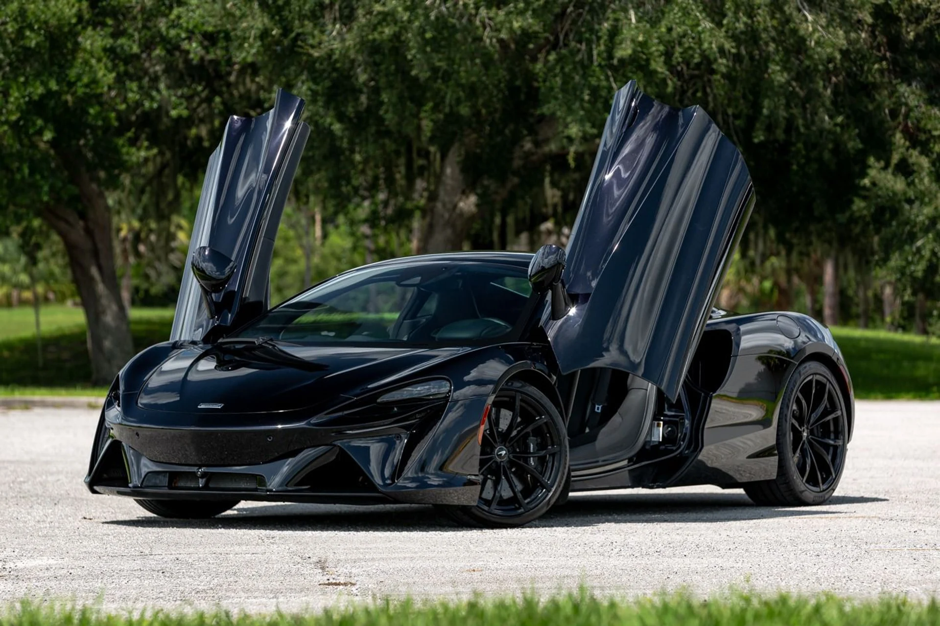 mph014_981313609_440_p15_l_40f3bd2fa6