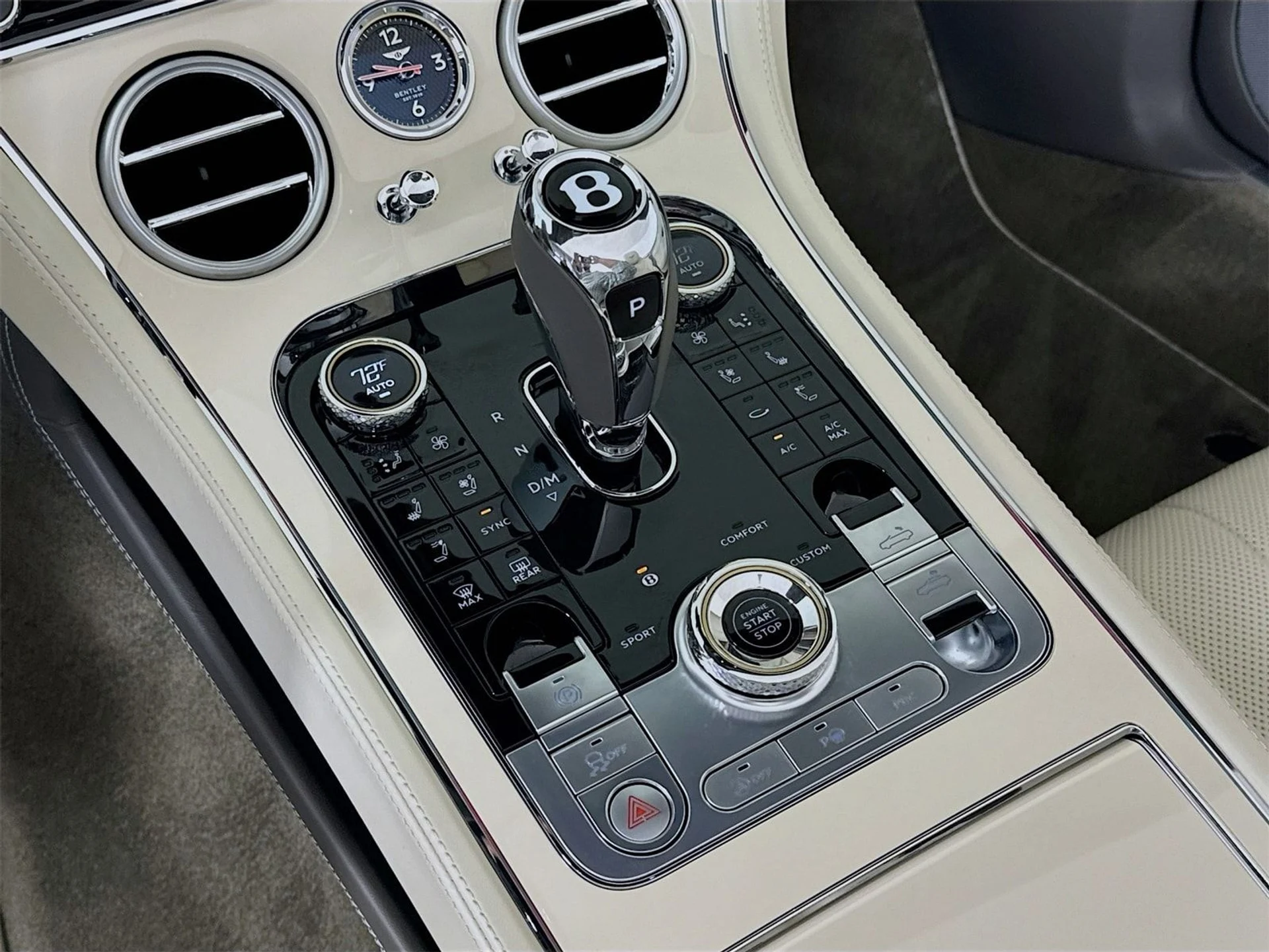 mph014_987559215_546cf93753b34044f8499a5b67c90e4cx_d9d63d61ee