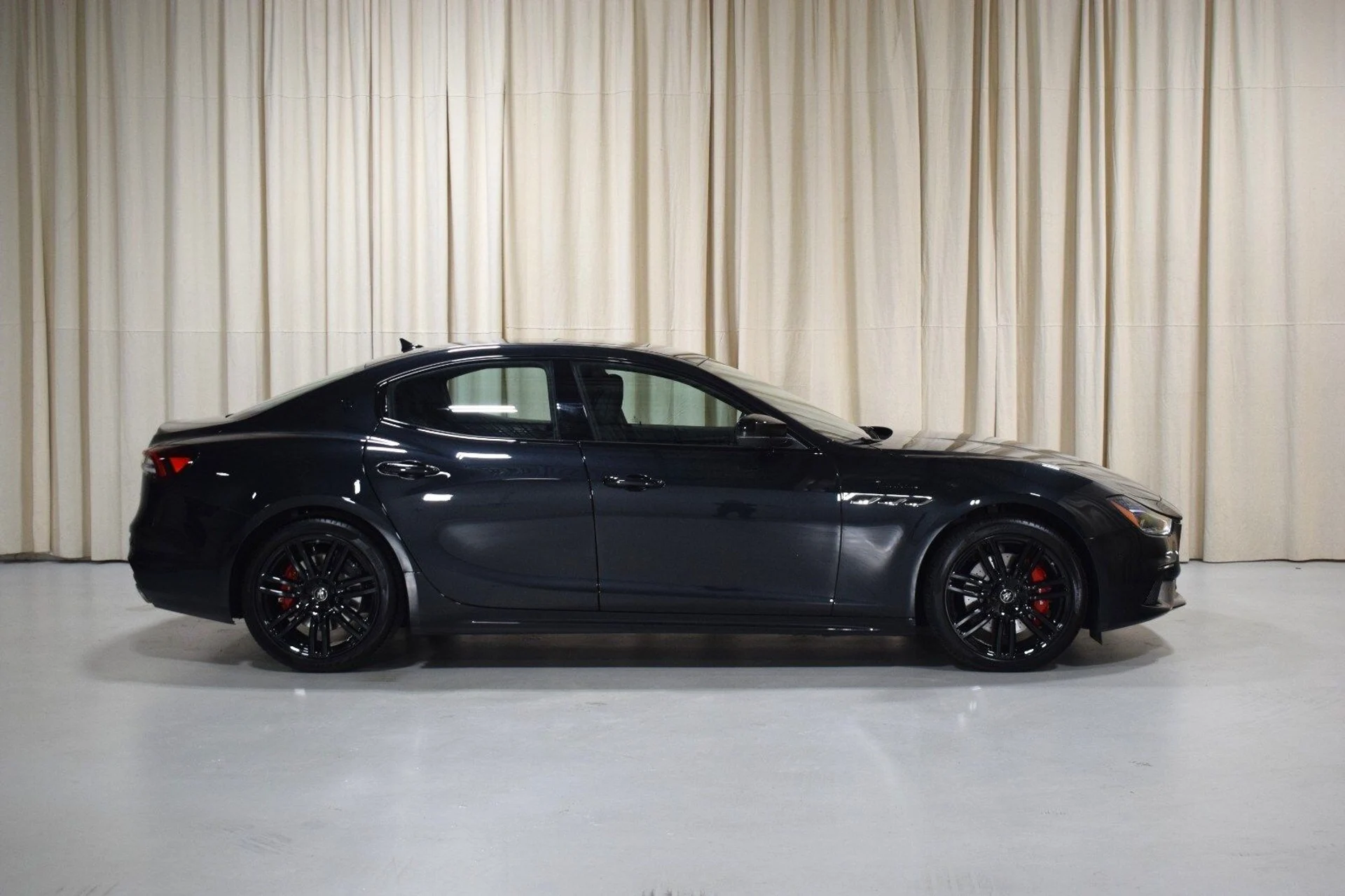 mph014_995456547_b7b84b49f9a7c4c52c7e7f5e62e864d0x_241870a426