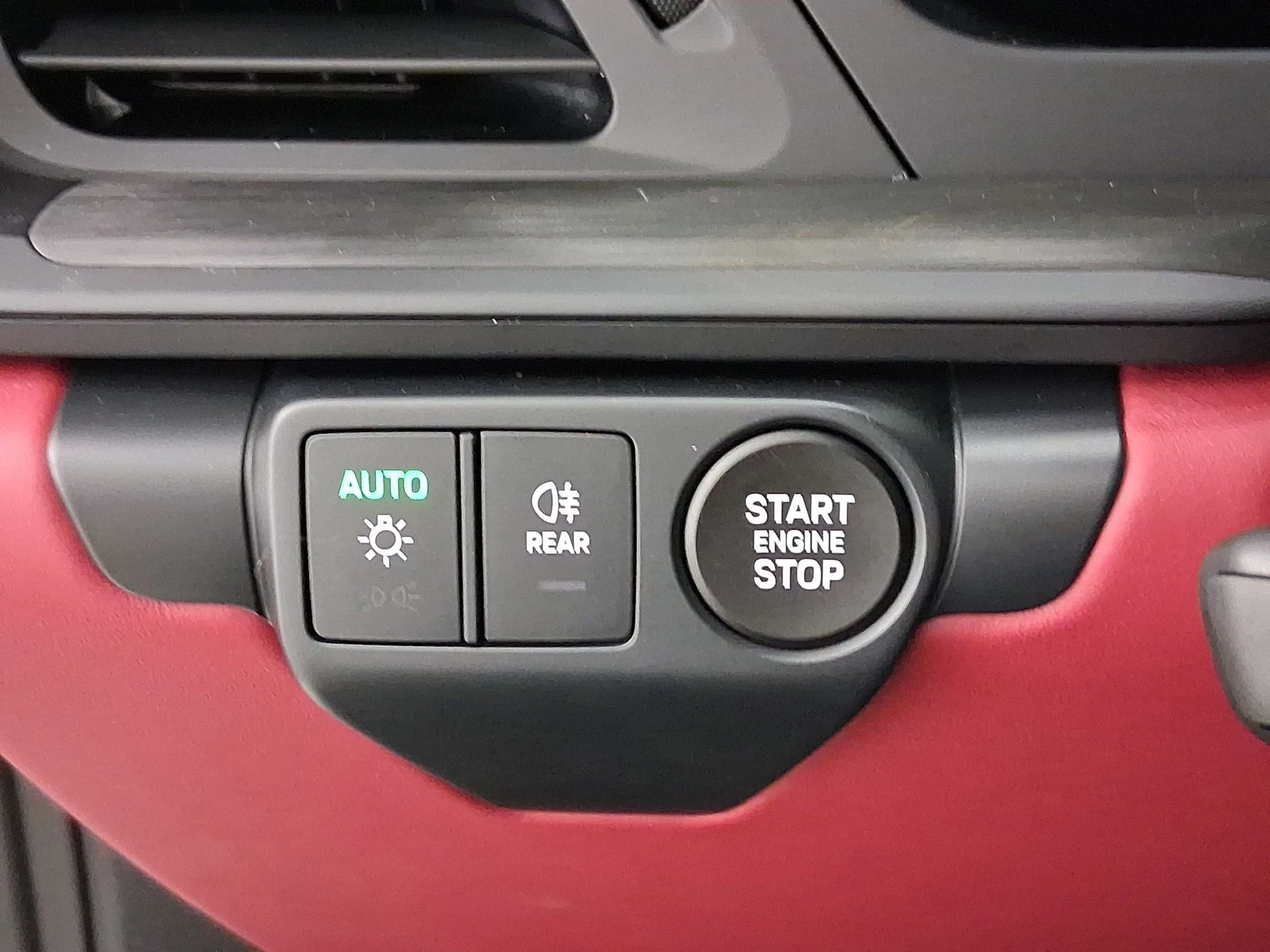 mph014_997654755_b85c9e31b5804e792c466bf199bff60dx_79b02c54af