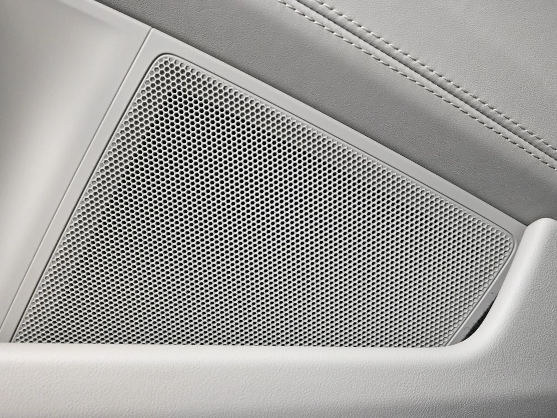 mph014_99840471_95fbefff1bd4af3739d937c205812a09x_8fbb18b57b