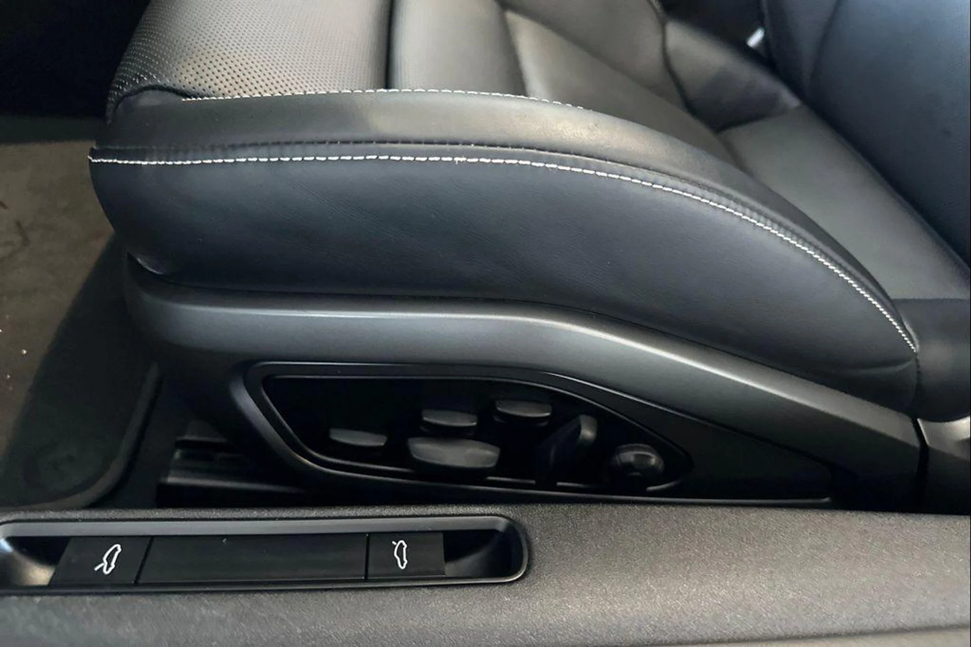 mph014_998603367_7v_ZUZX_z5ookj_Ndk_FQ_6v_Dr_b_D5g_56a6ad9cfe