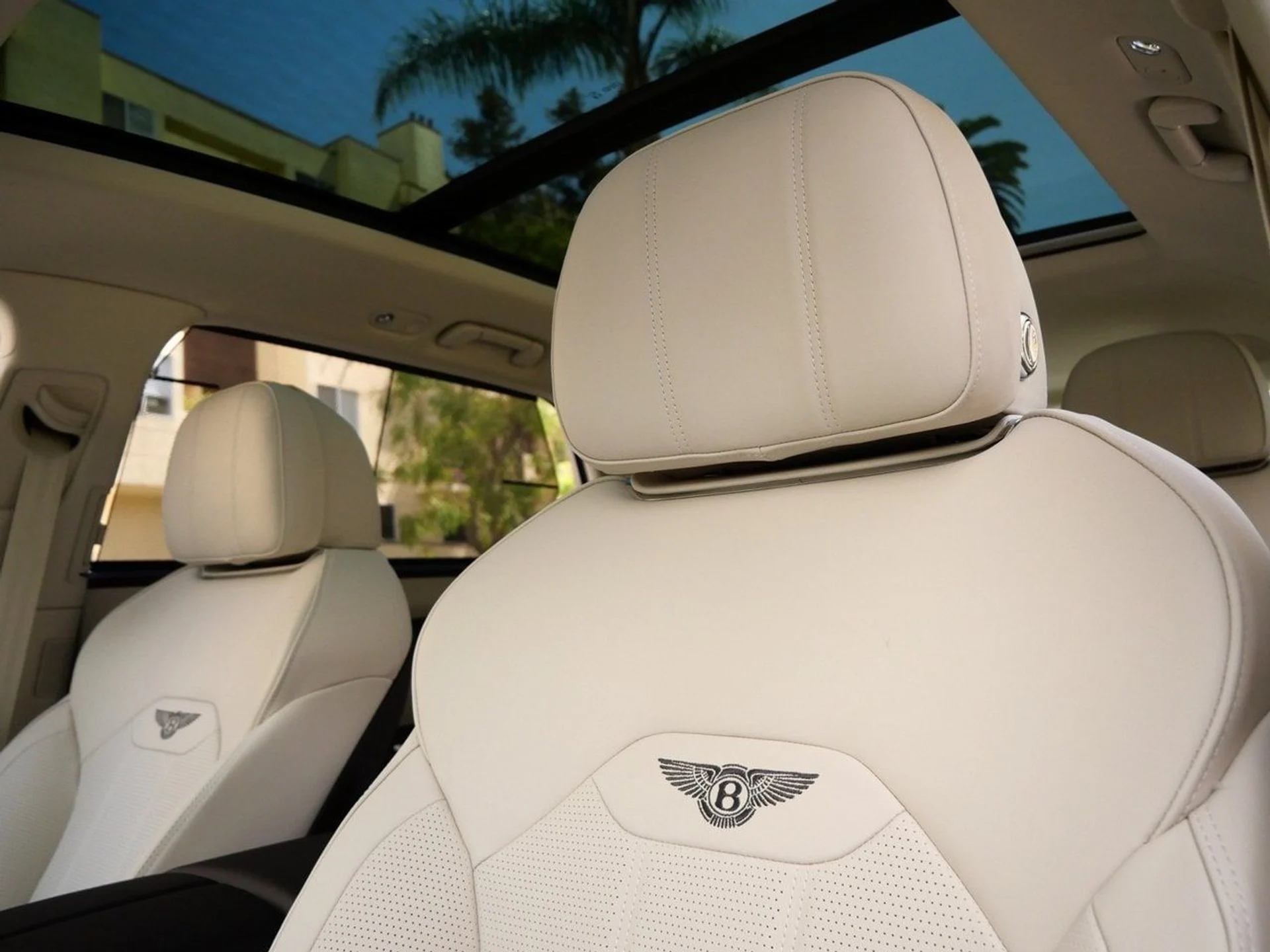 mph014_999960722_1cc1b9144e419b3d9364779da17cdf59x_a1692f9a24