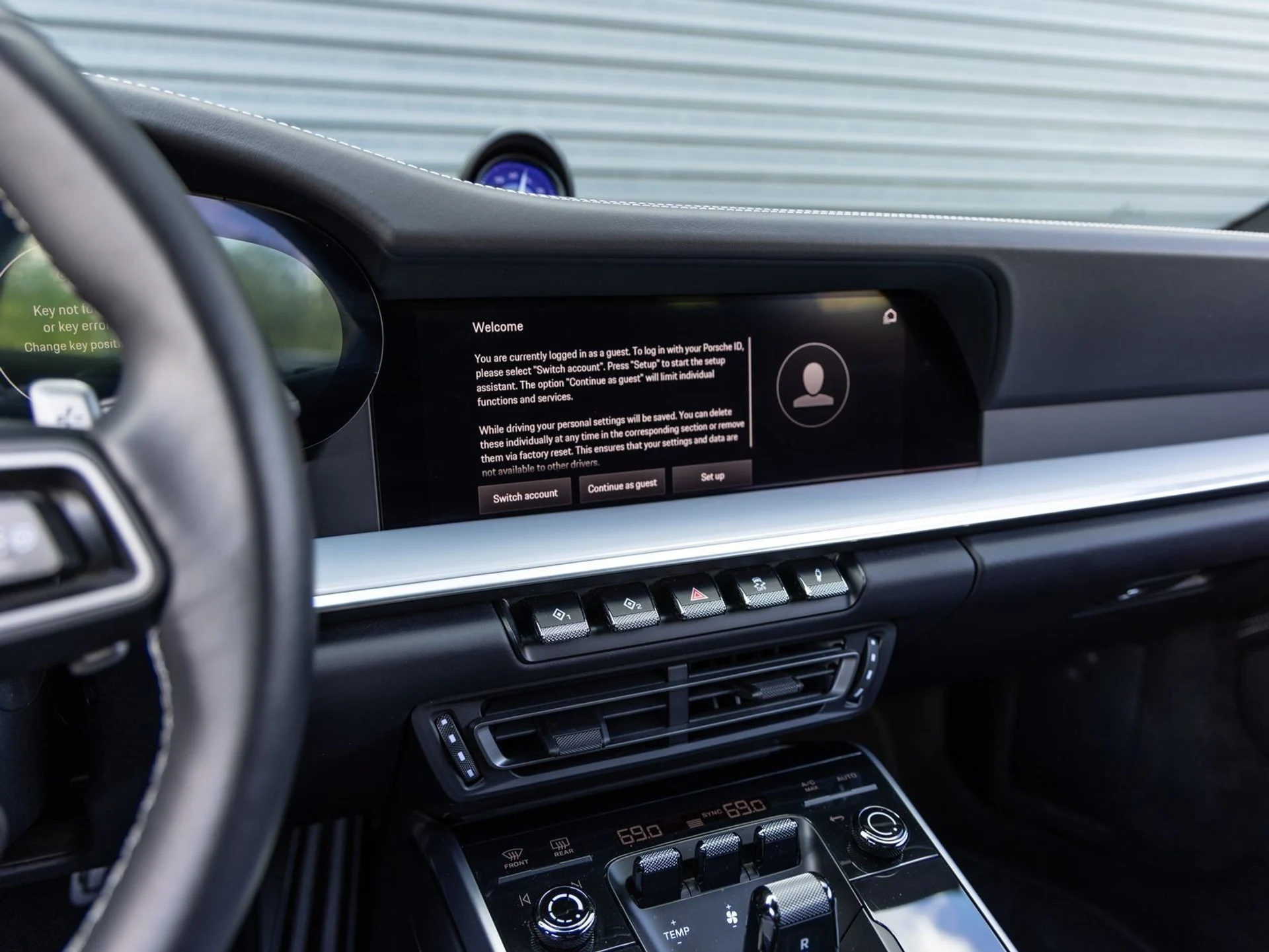 mph015_1004694490_16_8e7bfd9c3f