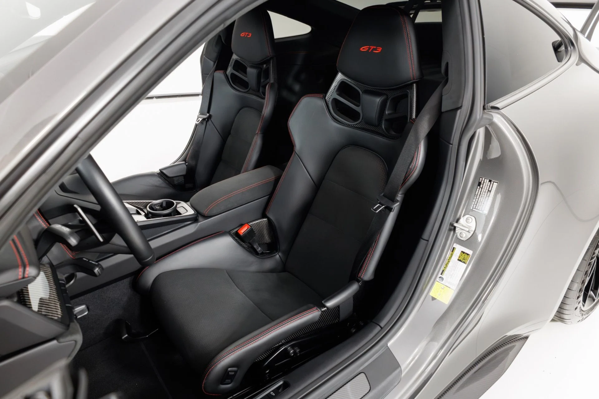 mph015_100667977_Used_2023_Porsche_911_GT_3_1781728501_9301512018