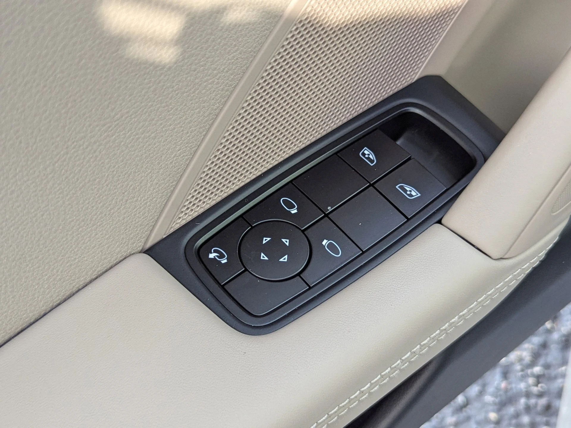 mph015_1009747990_9110457de2988f5d6c091968cfc224c3x_037b5dcd6f