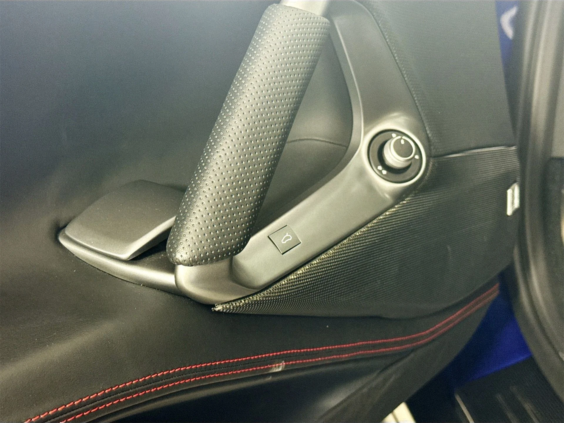 mph015_1015556815_c45e5cf8348bde3fe647f34bd20ee8a6_cf9242a2a1