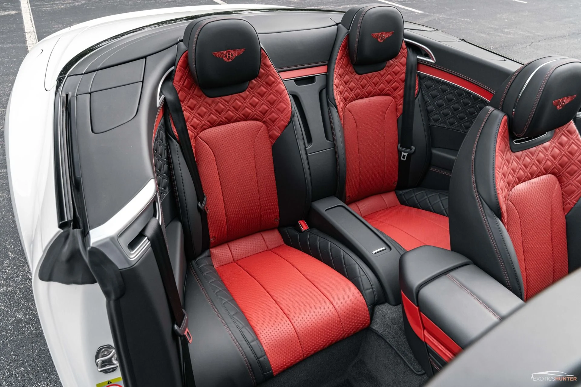 mph015_1028458279_Used_2020_Bentley_Continental_GTC_280_K_MSRP_Mulliner_Blackline_Rotating_Display_1766938877_183642ba9a