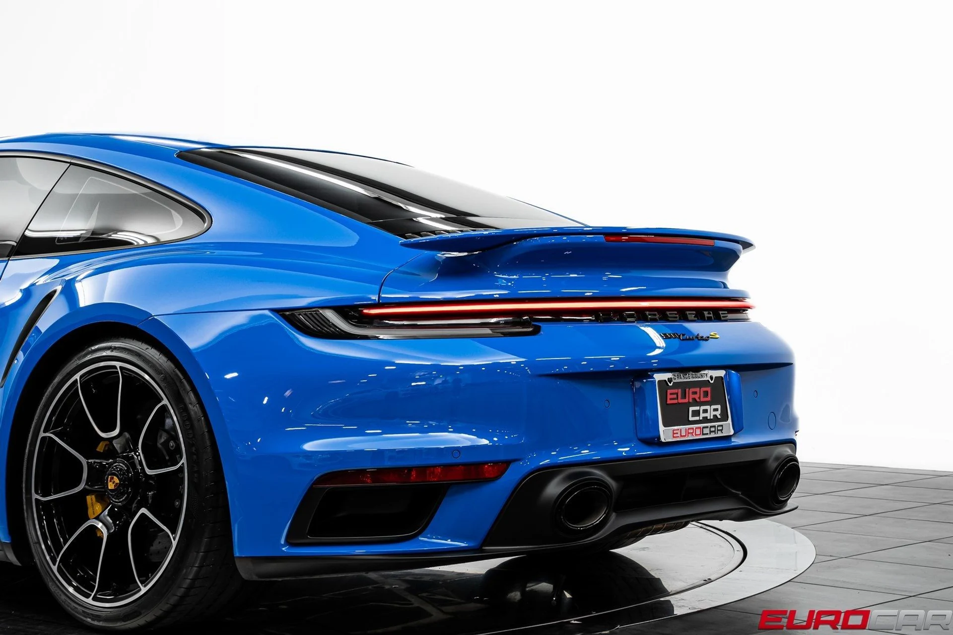 mph015_1034331784_image_16_4a401c1b31