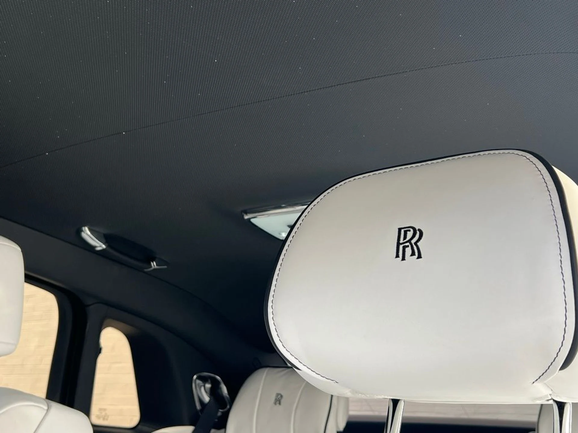 mph015_1039898076_2fe10da9733232dfc3a5716a2c6a7a59x_6b7e124b4b