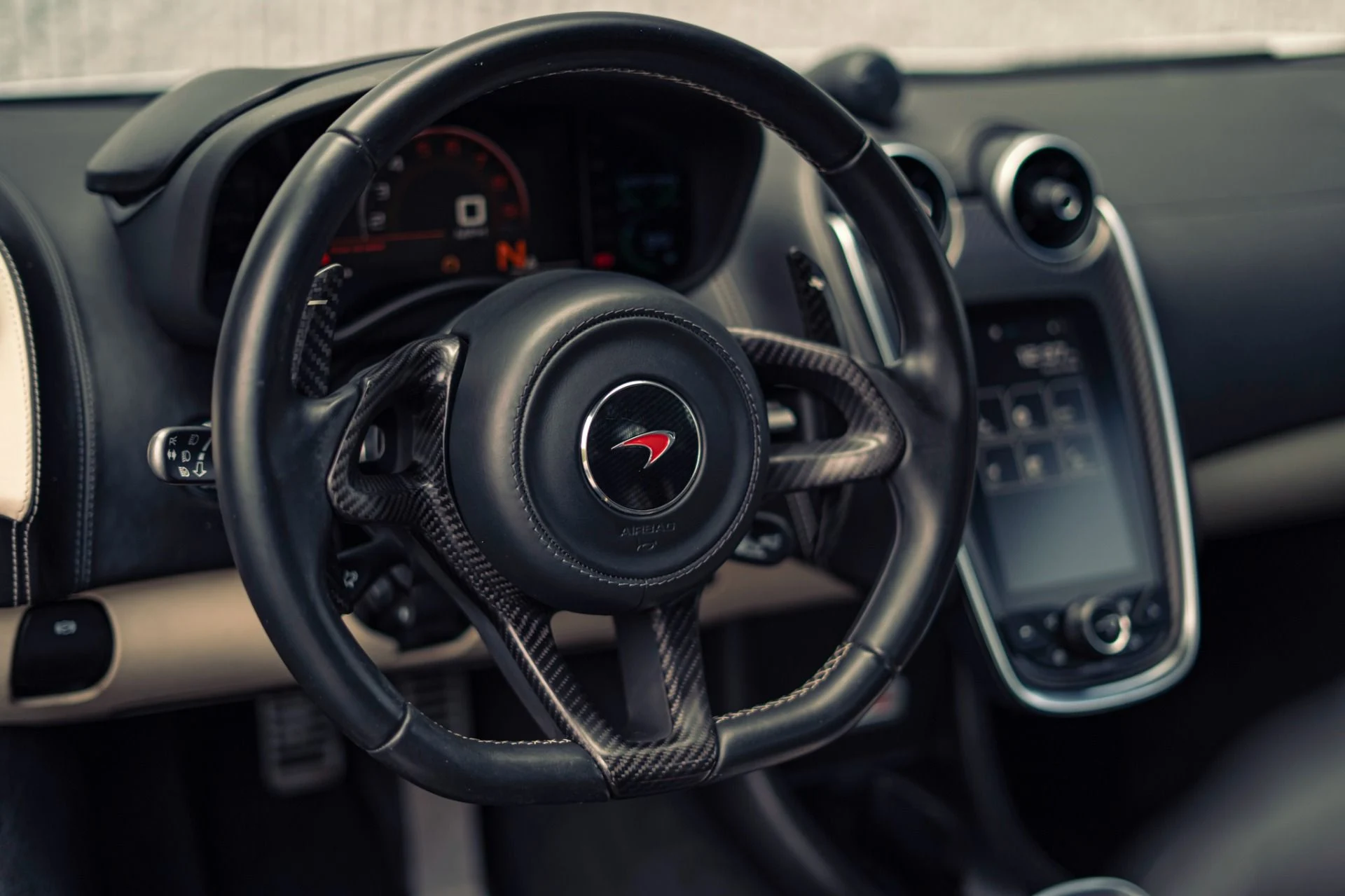 mph015_1040113361_Used_2016_Mc_Laren_570_S_w_a_236_K_MSRP_LOADED_w_MSO_Carbon_Options_1776279753_4e48eb73bd