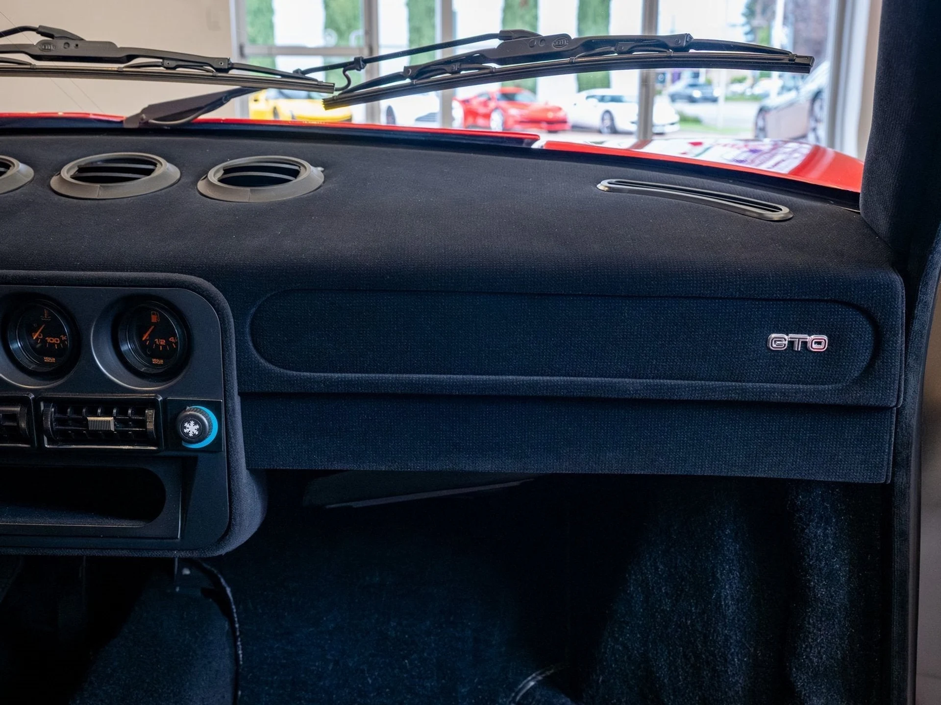 mph015_1041136391_16_c2e3329ac9