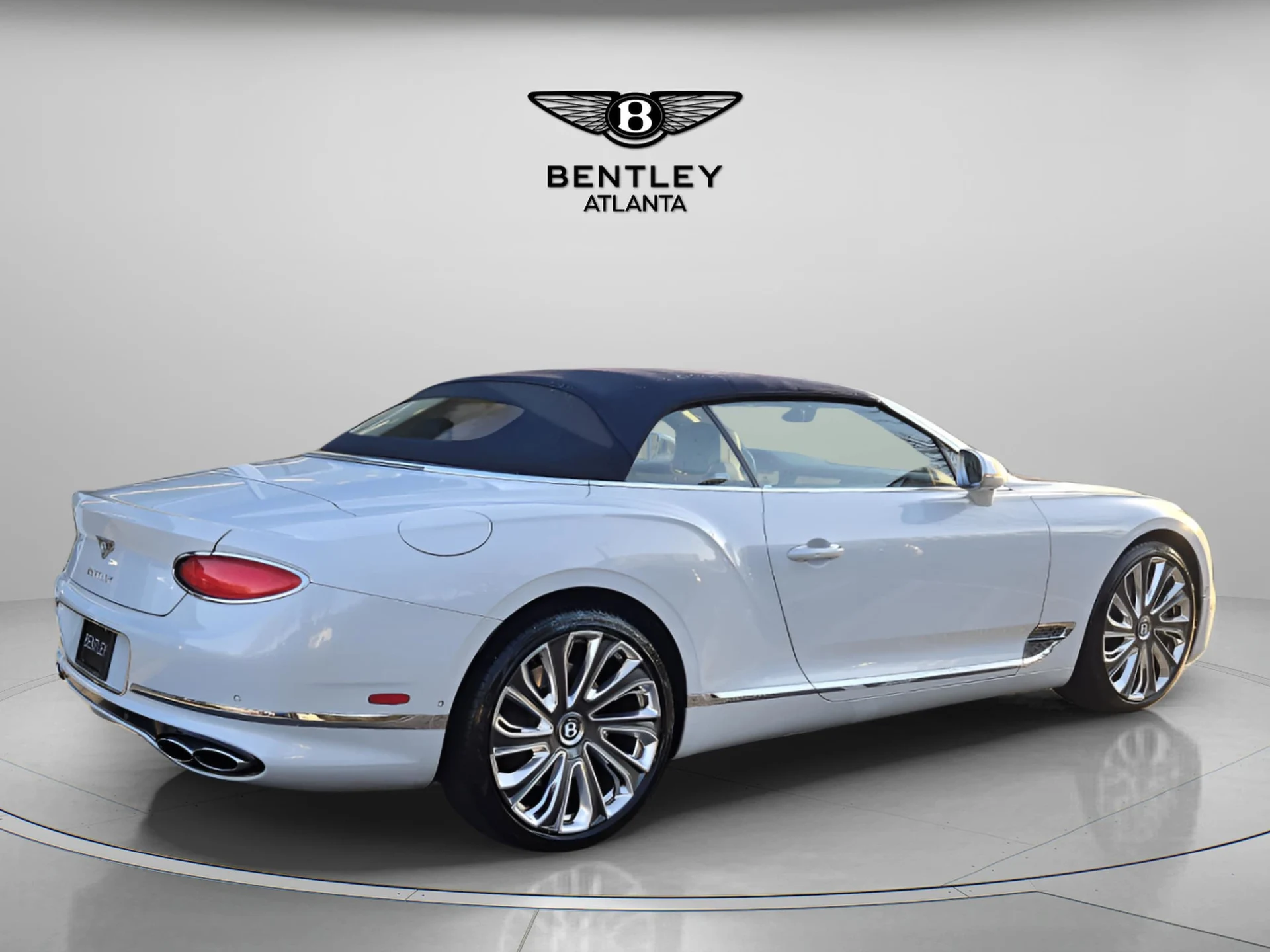 mph015_104487173_3a2c8f230e73d938ab72a279bb20ee8ax_a63970ca60