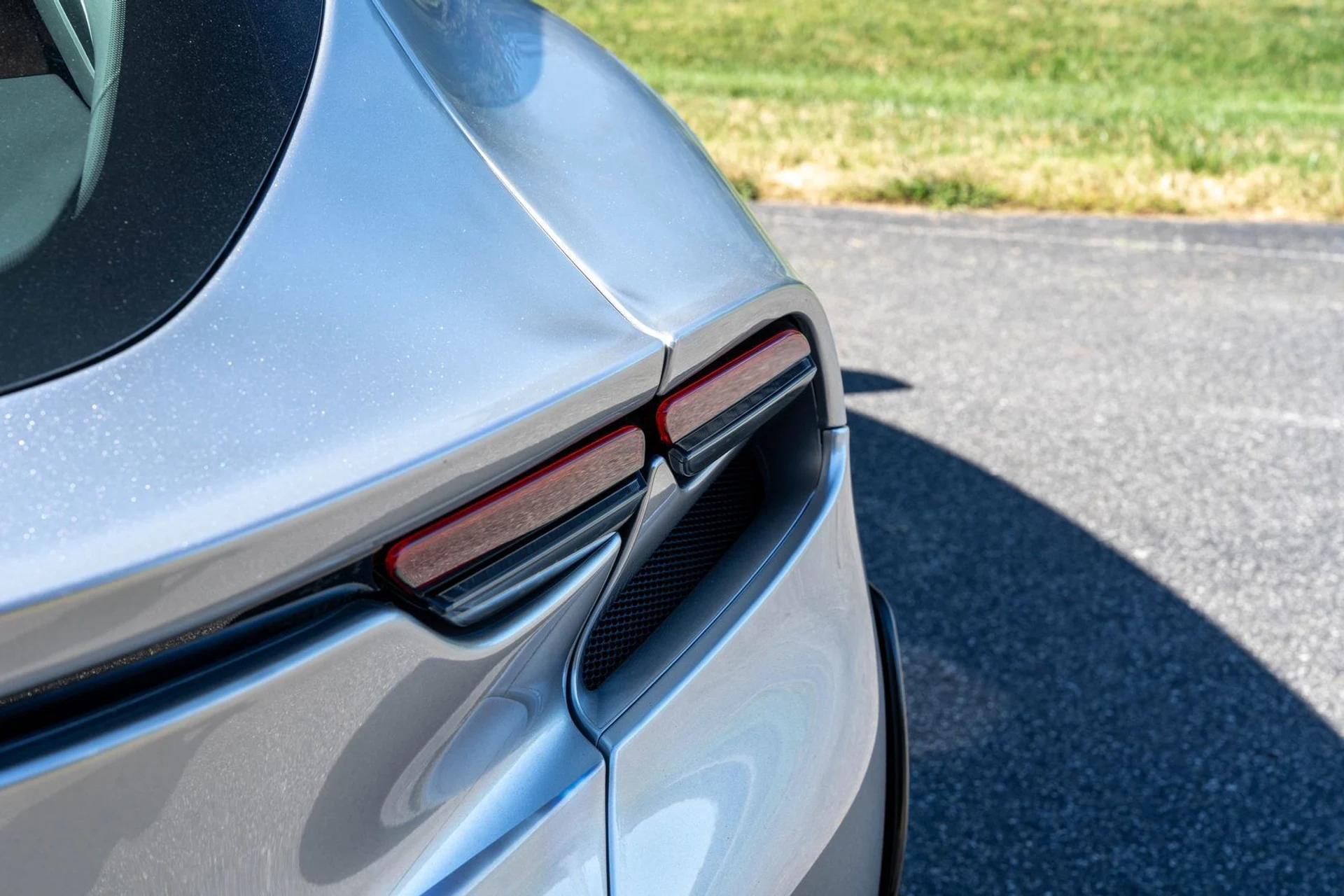 mph015_1044934006_ed279fafc59940f18b323d6c2f8a1157_8535534e65