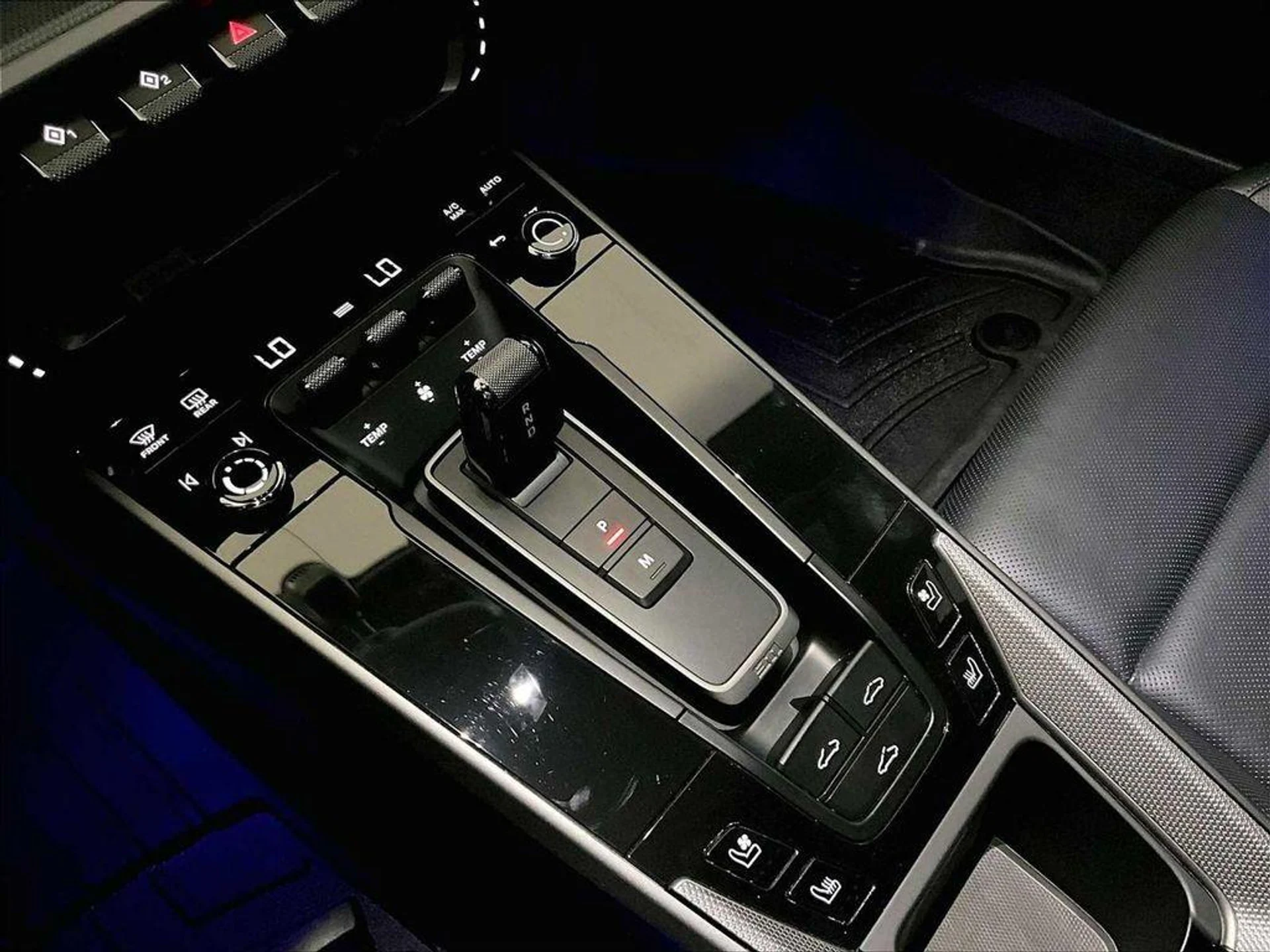 mph015_1048184977_y_Qj_H_Yo_VJ_80wf_Ils_So_UI_6_AB_Ltp_DA_993e9c1b12