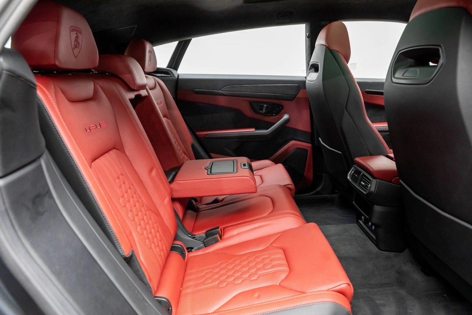 mph015_1048688216_16_1929765658