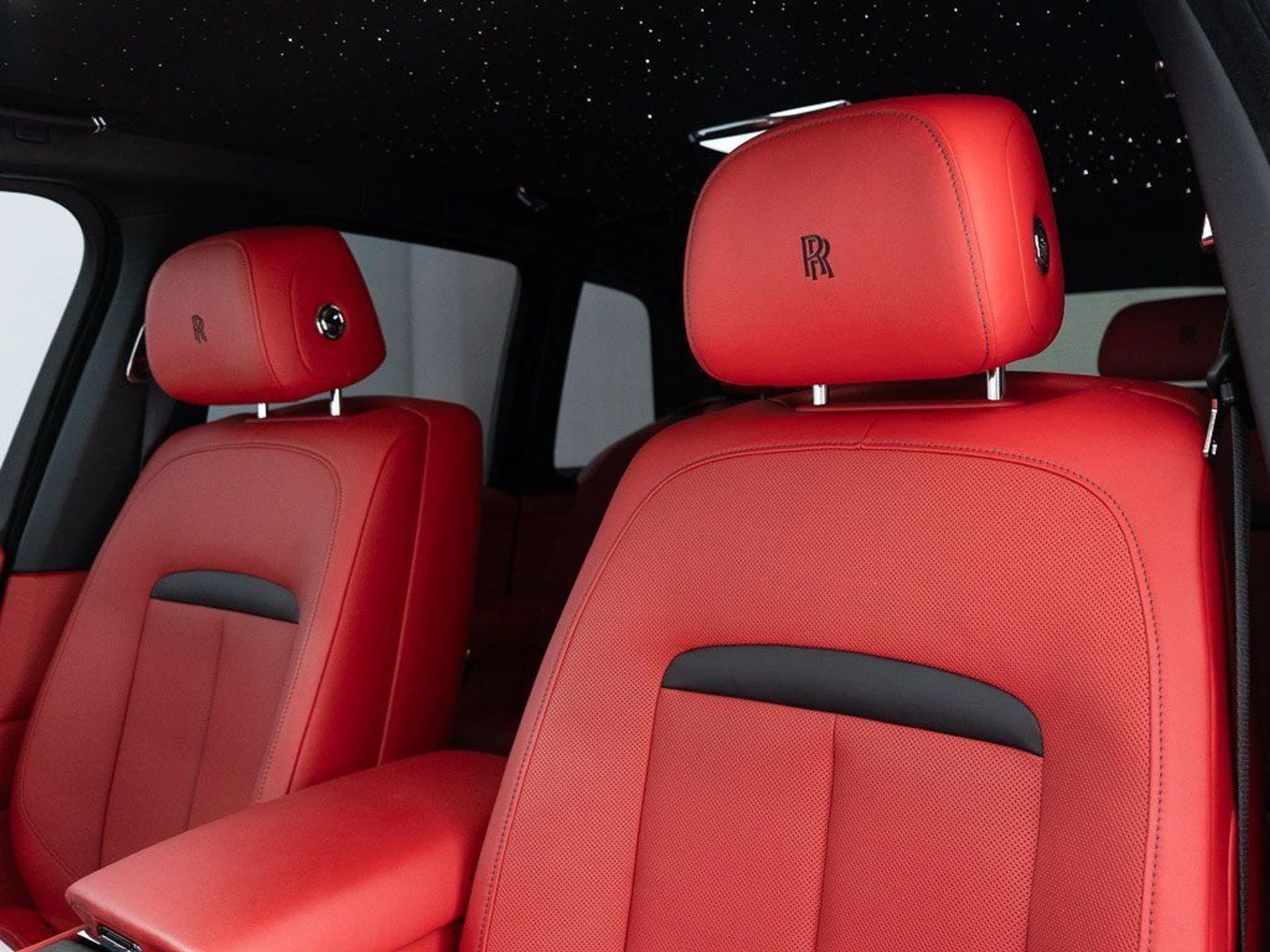 mph015_1050688185_1db6747b6af4ed07ff657ae0bf79c6a2_324670984f