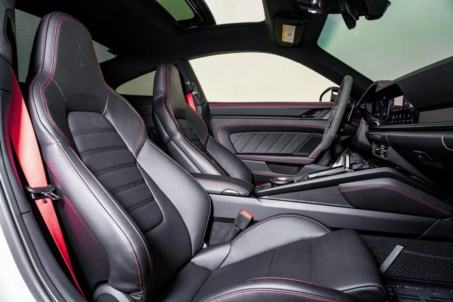 mph015_1053638416_4471740d9df3406647f68b77c23c4815x_8f59b937a9