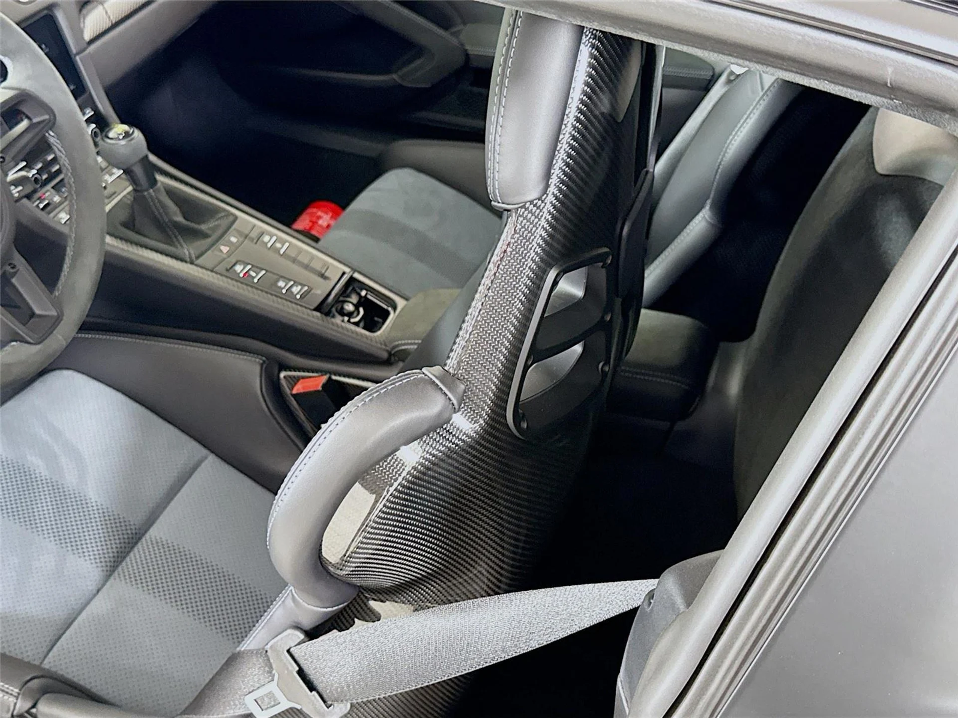 mph015_105975626_951fc553468786b478e1d3dbea2fa86f_6d6797e996