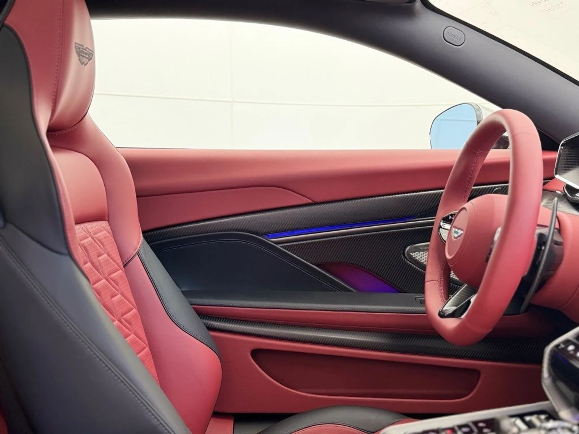 mph015_1062554586_i5r9hyg4slcckrent95lzo7cqjs0_5bc715620d