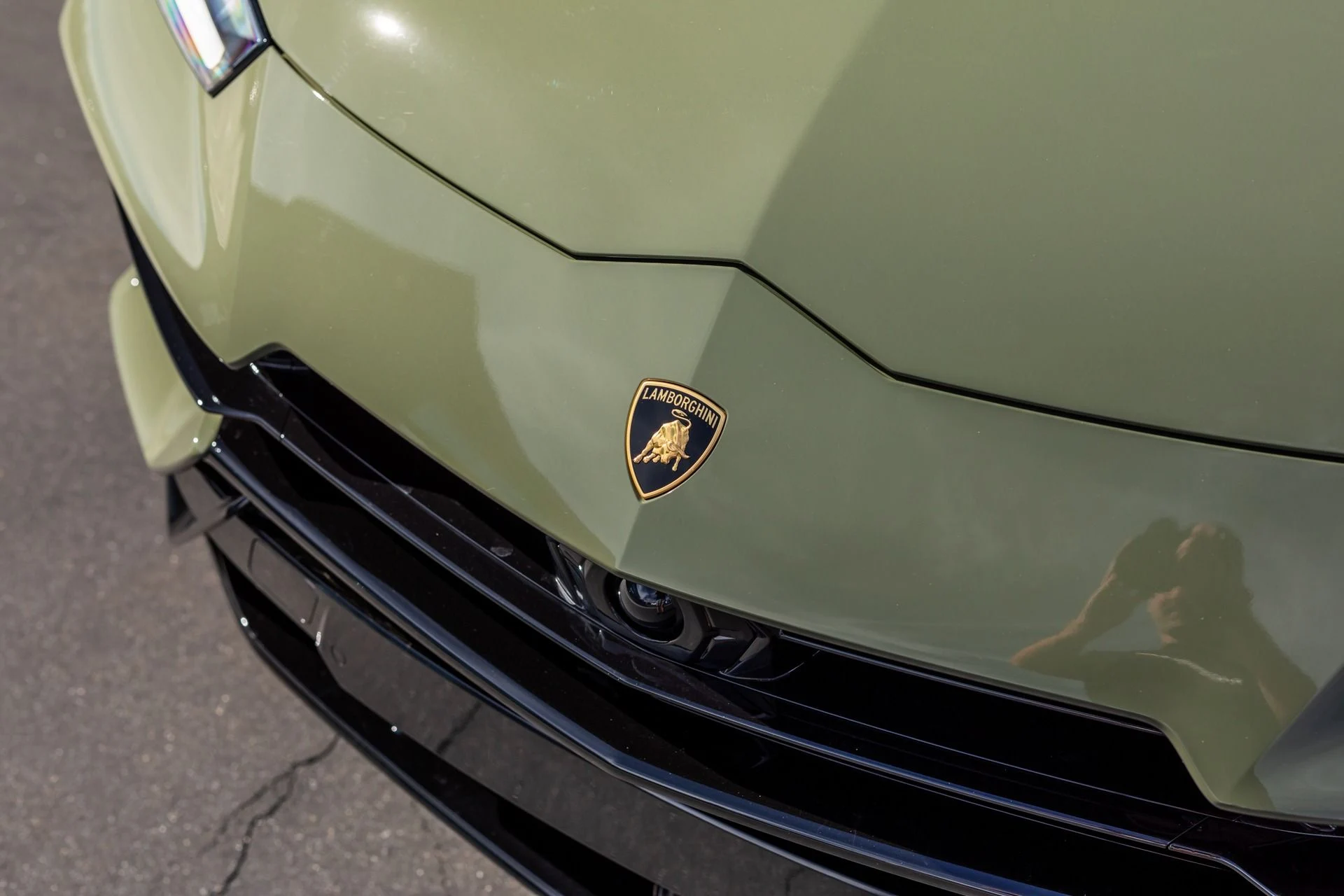 mph015_1065067572_Used_2023_Lamborghini_Urus_S_1764103574_946c4afa16